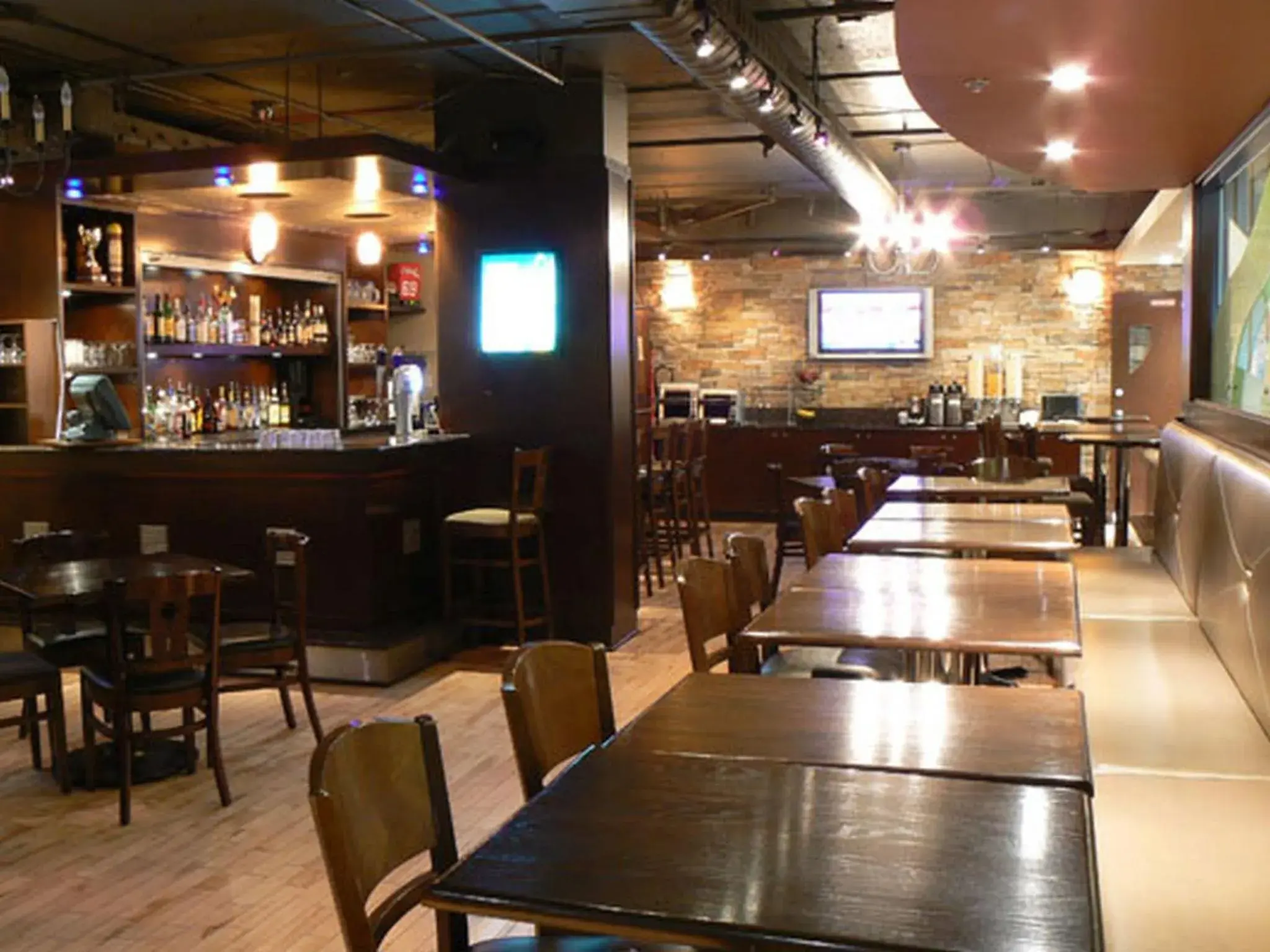 Restaurant/places to eat in Banff Inn Restaurant/places to eat in Banff Inn