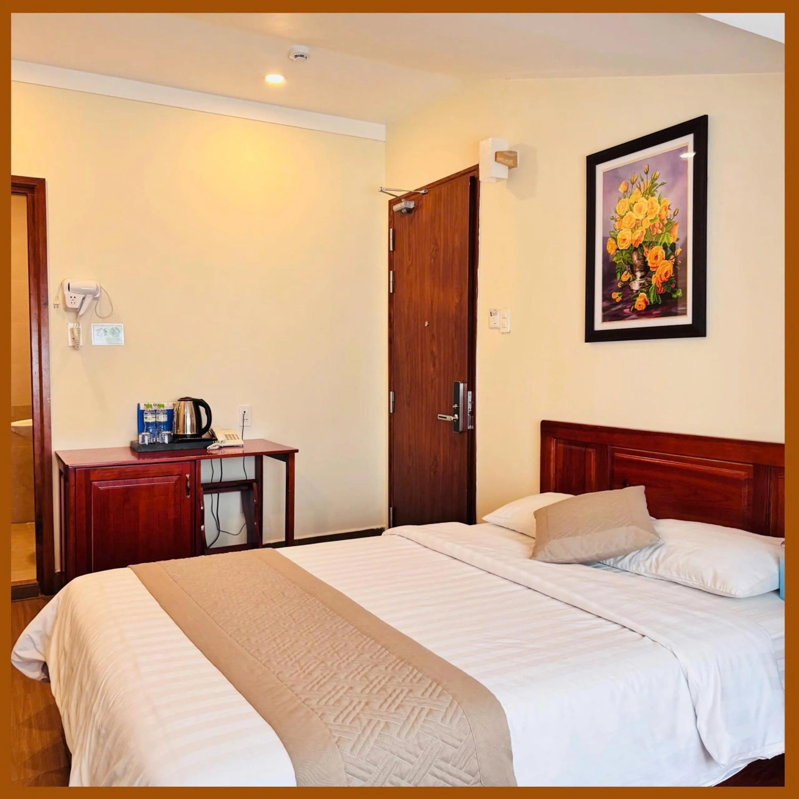 Bed in Nam Xuan Premium Hotel