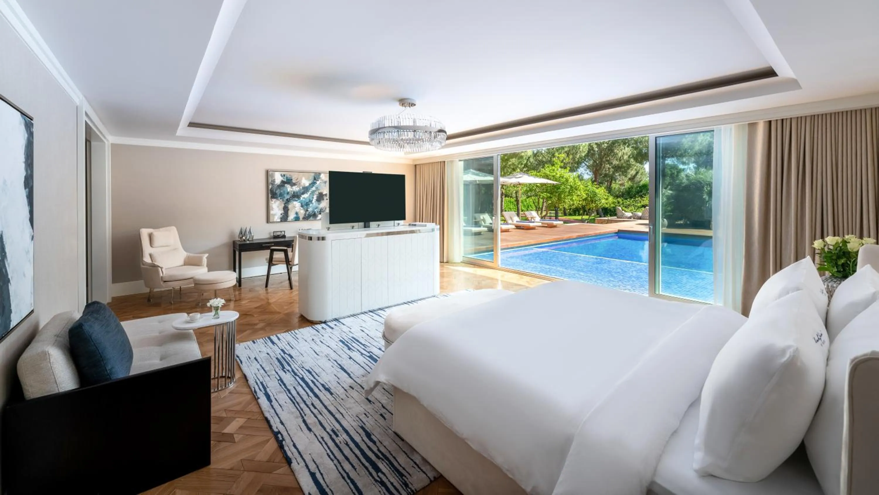 Bed in Club Prive By Rixos Belek