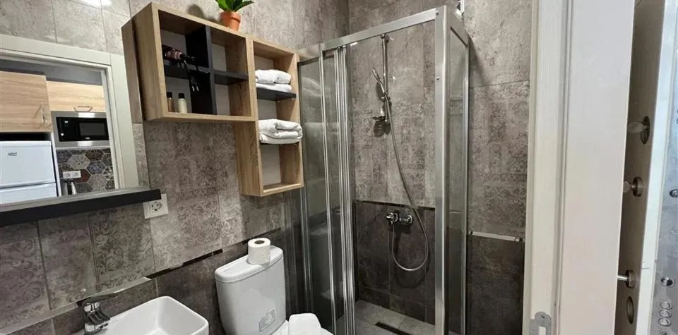 Toilet in Zin D Home Dudullu Otel