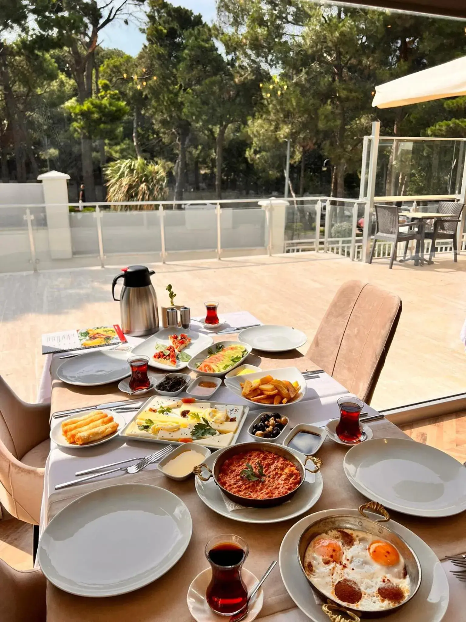 Restaurant/places to eat in Zin D Home Dudullu Otel Restaurant/places to eat in Zin D Home Dudullu Otel