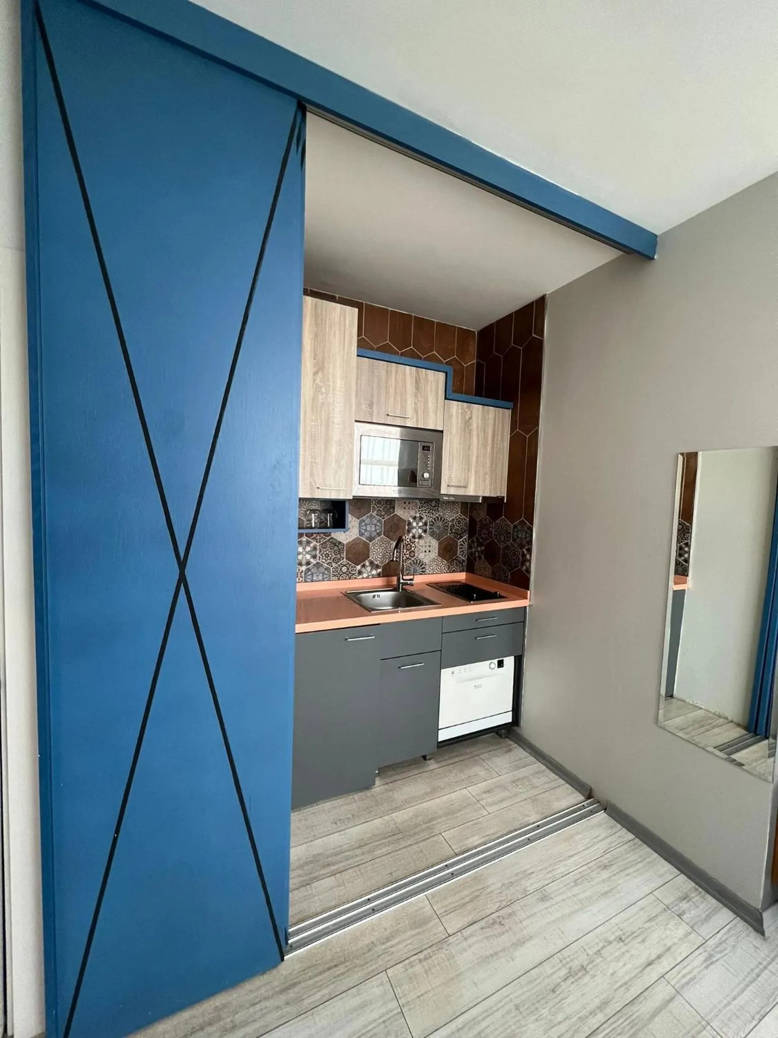 Kitchen or kitchenette in Zin D Home Dudullu Otel