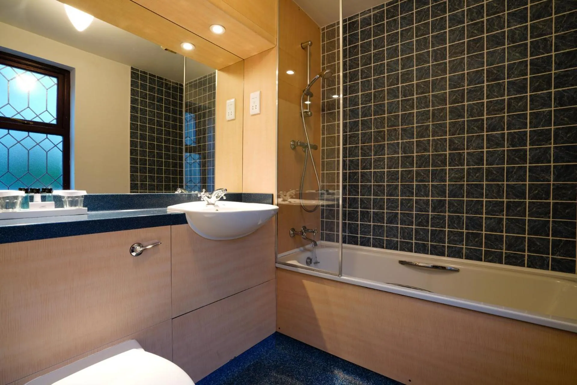 Bathroom in Gomersal Park Hotel & Bazaar Spa
