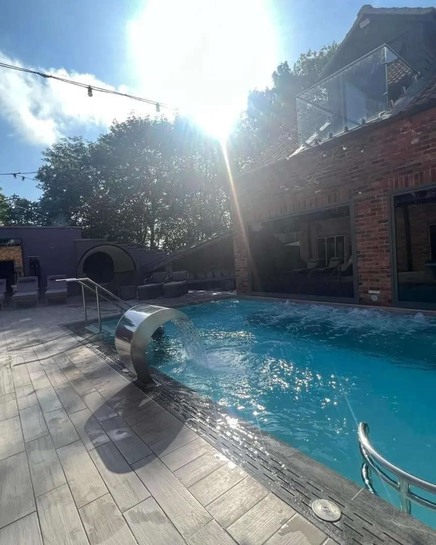 Ye Olde Bell Hotel & Spa