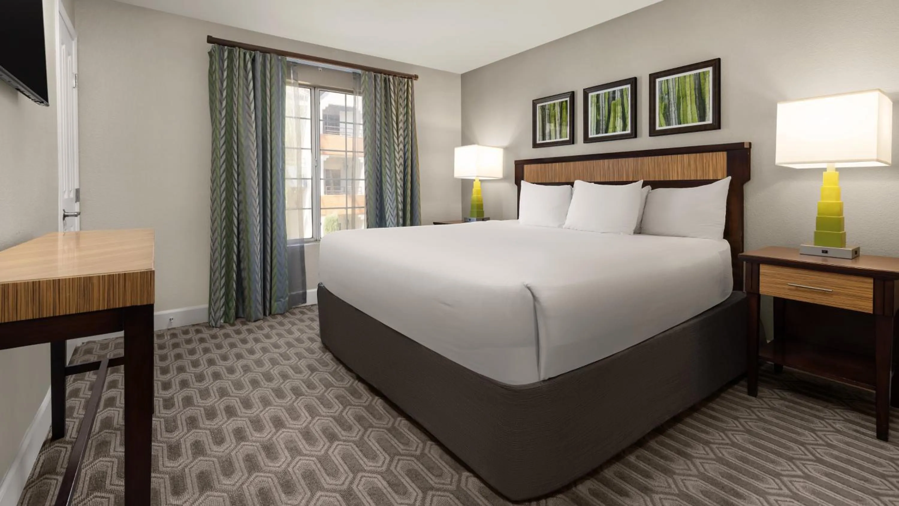 Photo of the whole room, Bed in Holiday Inn Club Vacations at Desert Club Resort