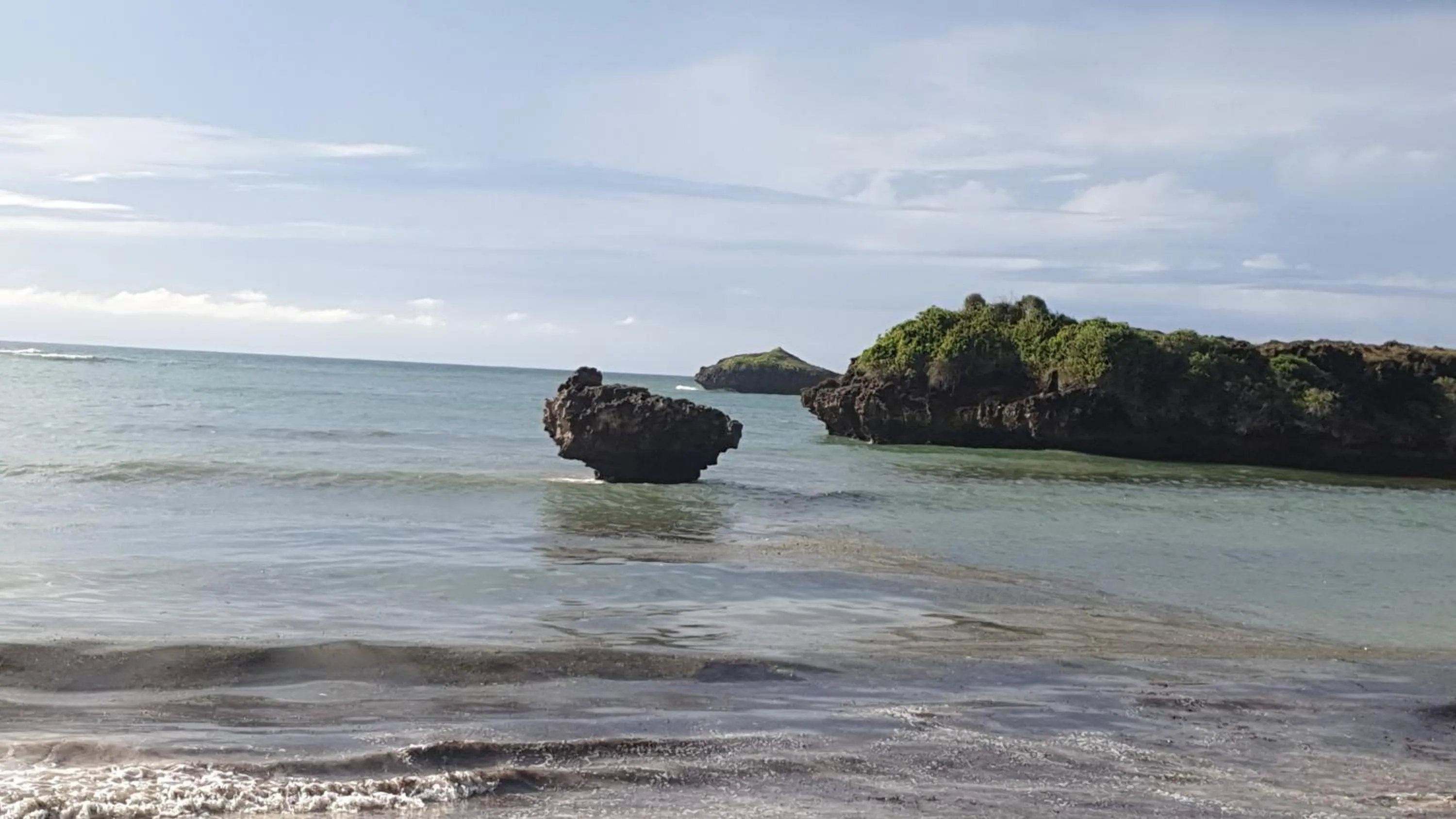 Beach in Marijani Holiday Resort