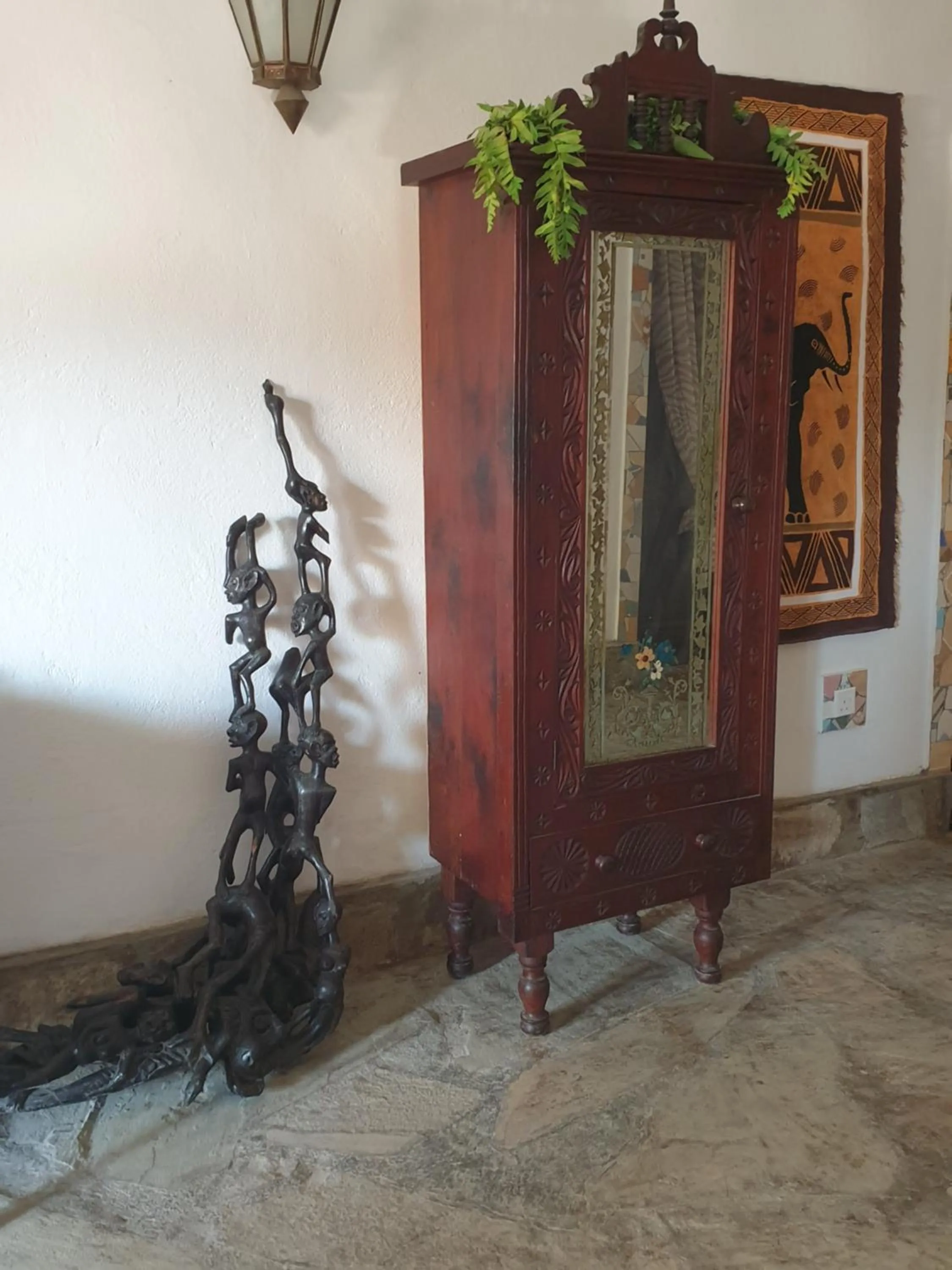 Decorative detail in Marijani Holiday Resort