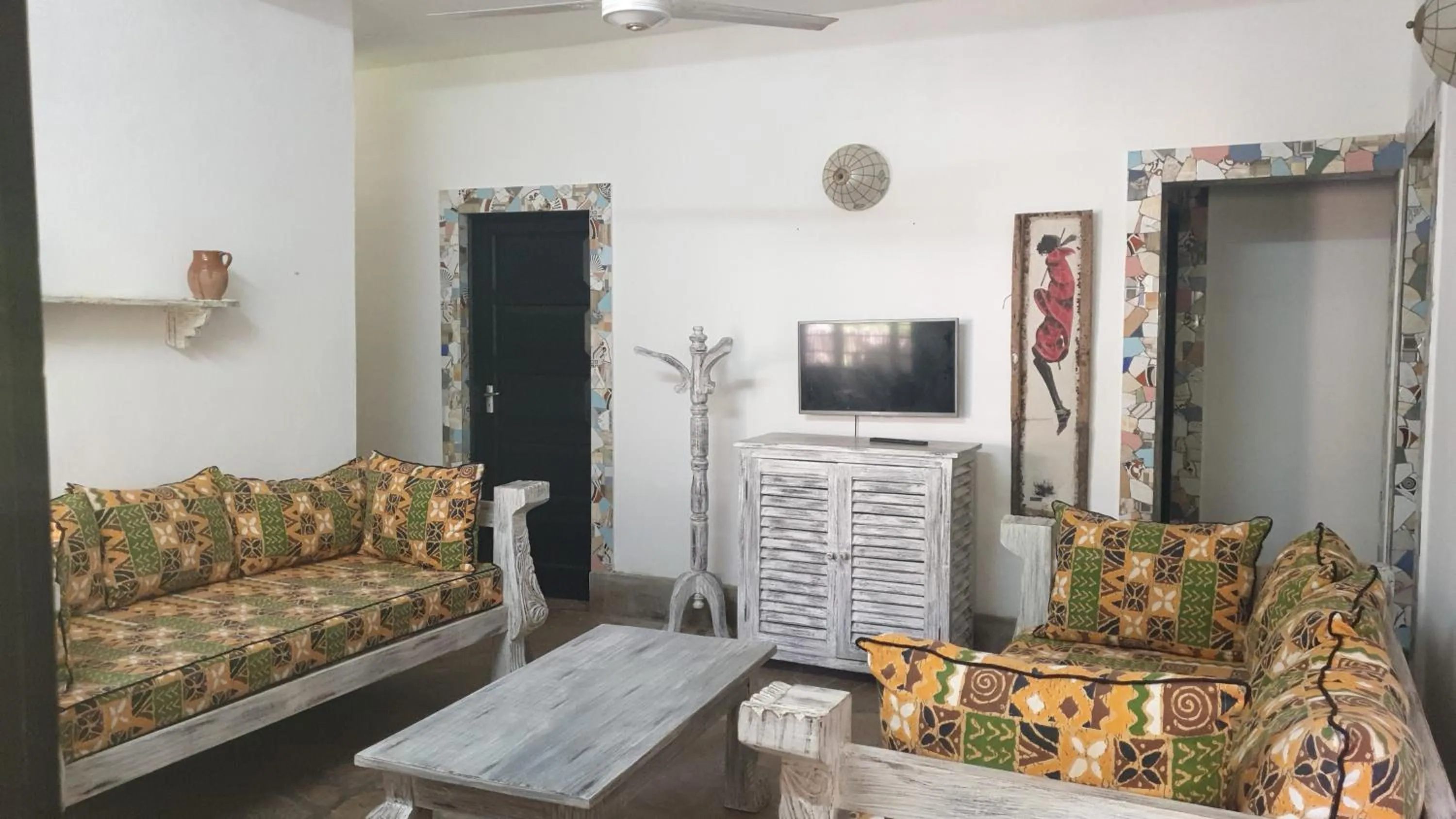 TV and multimedia in Marijani Holiday Resort