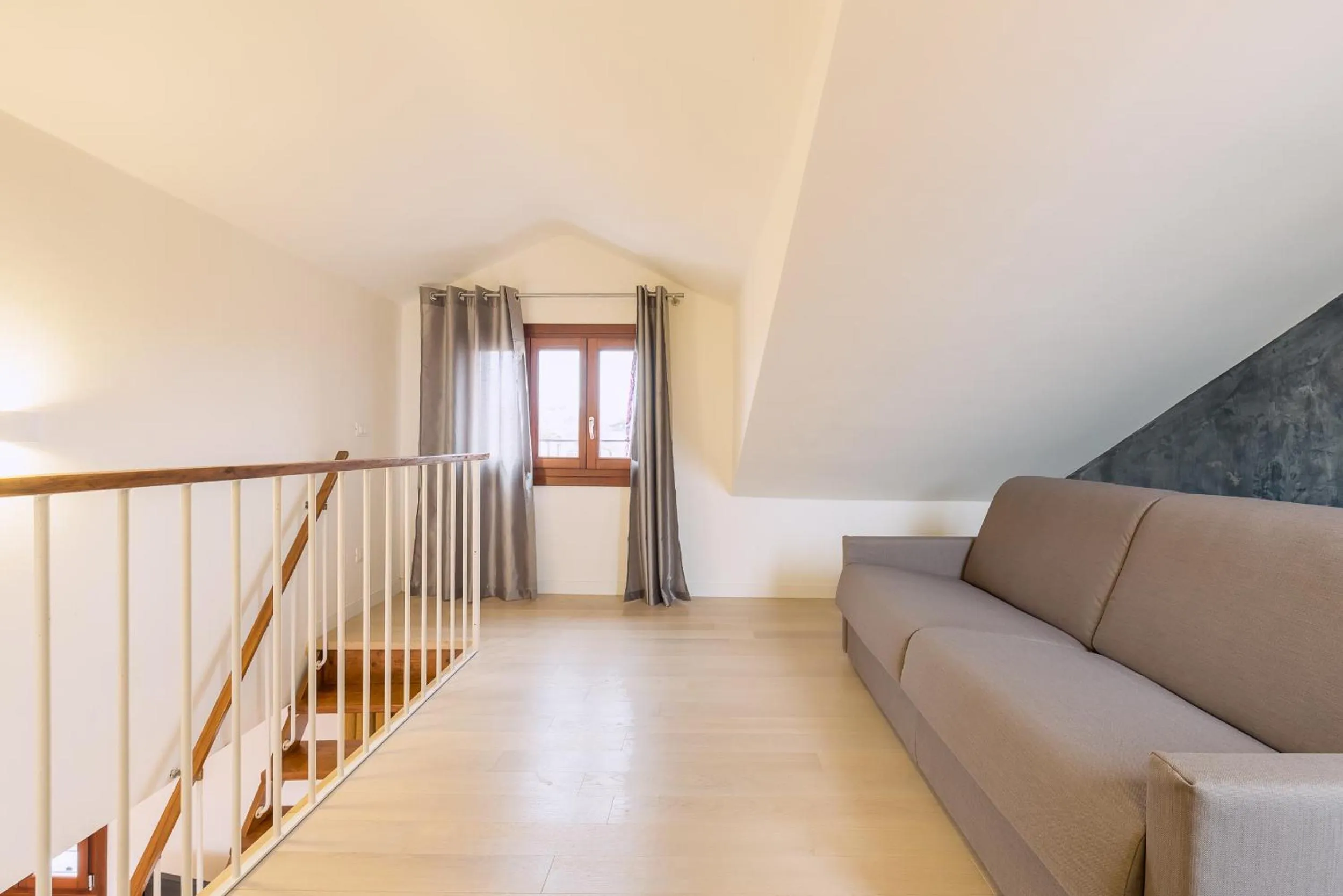 Bed in Charming Palace Corte del Teatro