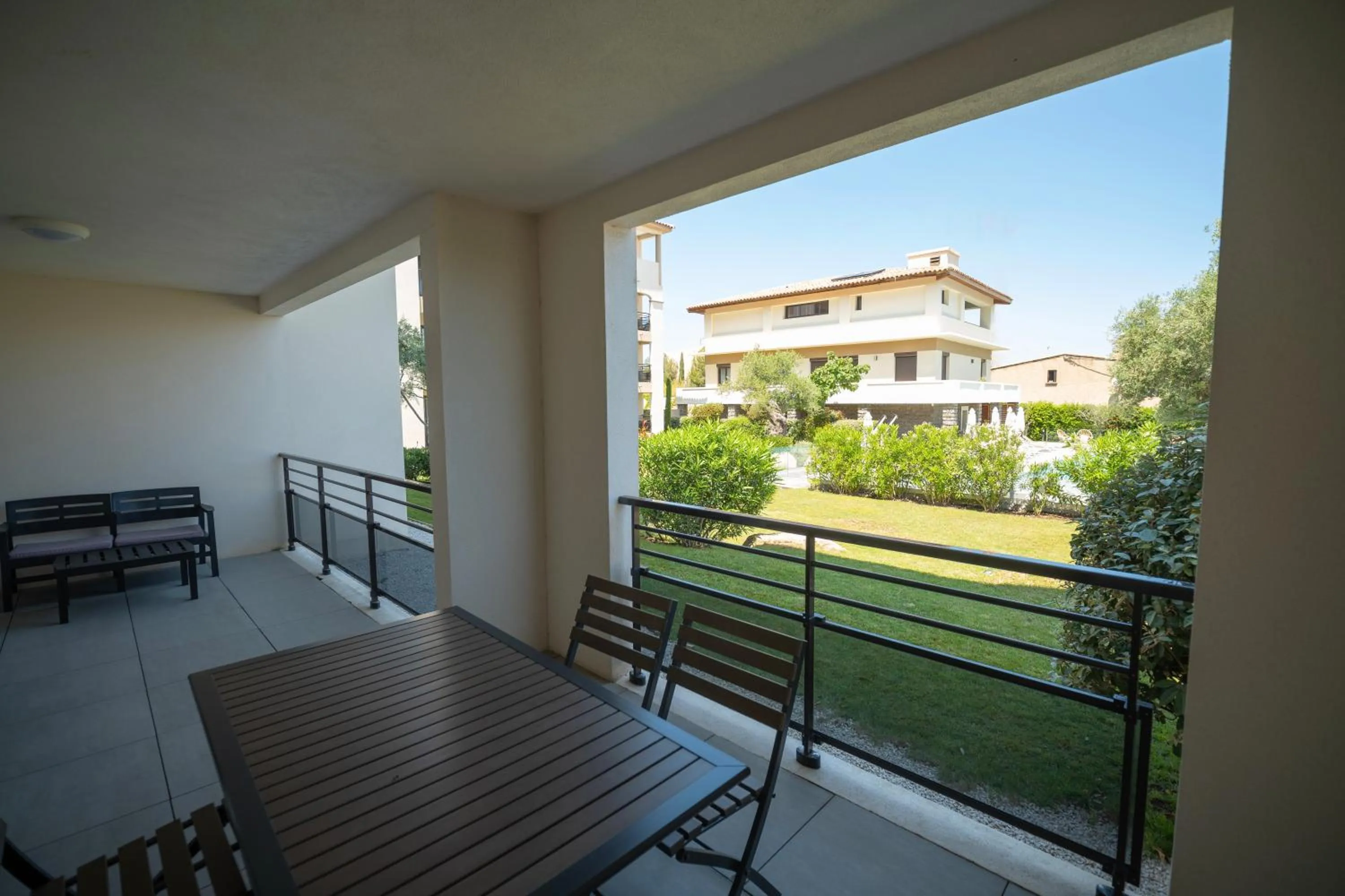 Patio in Residence Saletta Casale