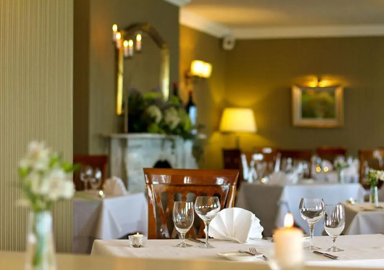 Restaurant/places to eat in Bayview Hotel Restaurant/places to eat in Bayview Hotel