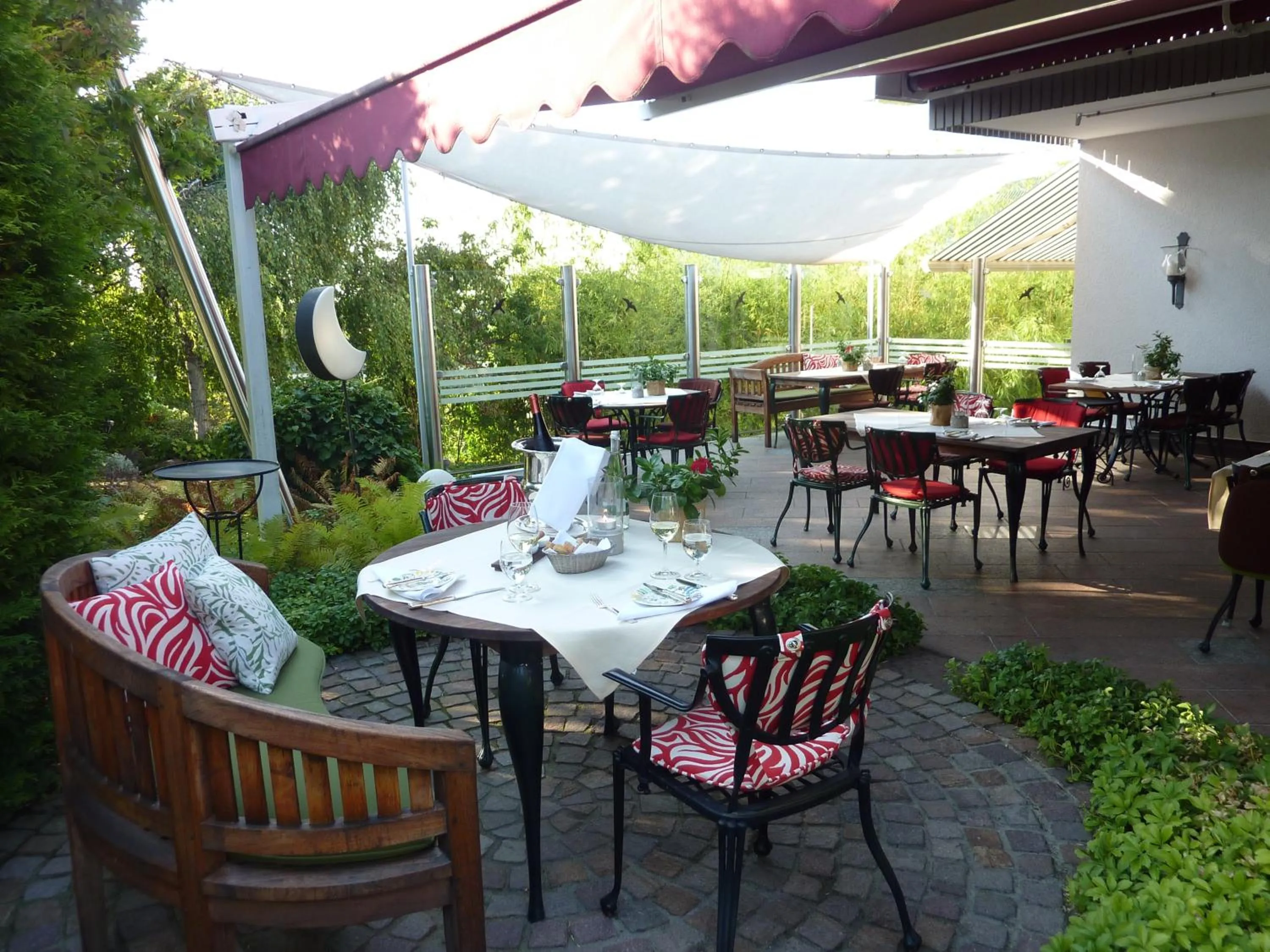 Restaurant/places to eat in Hotel Heiligenstein