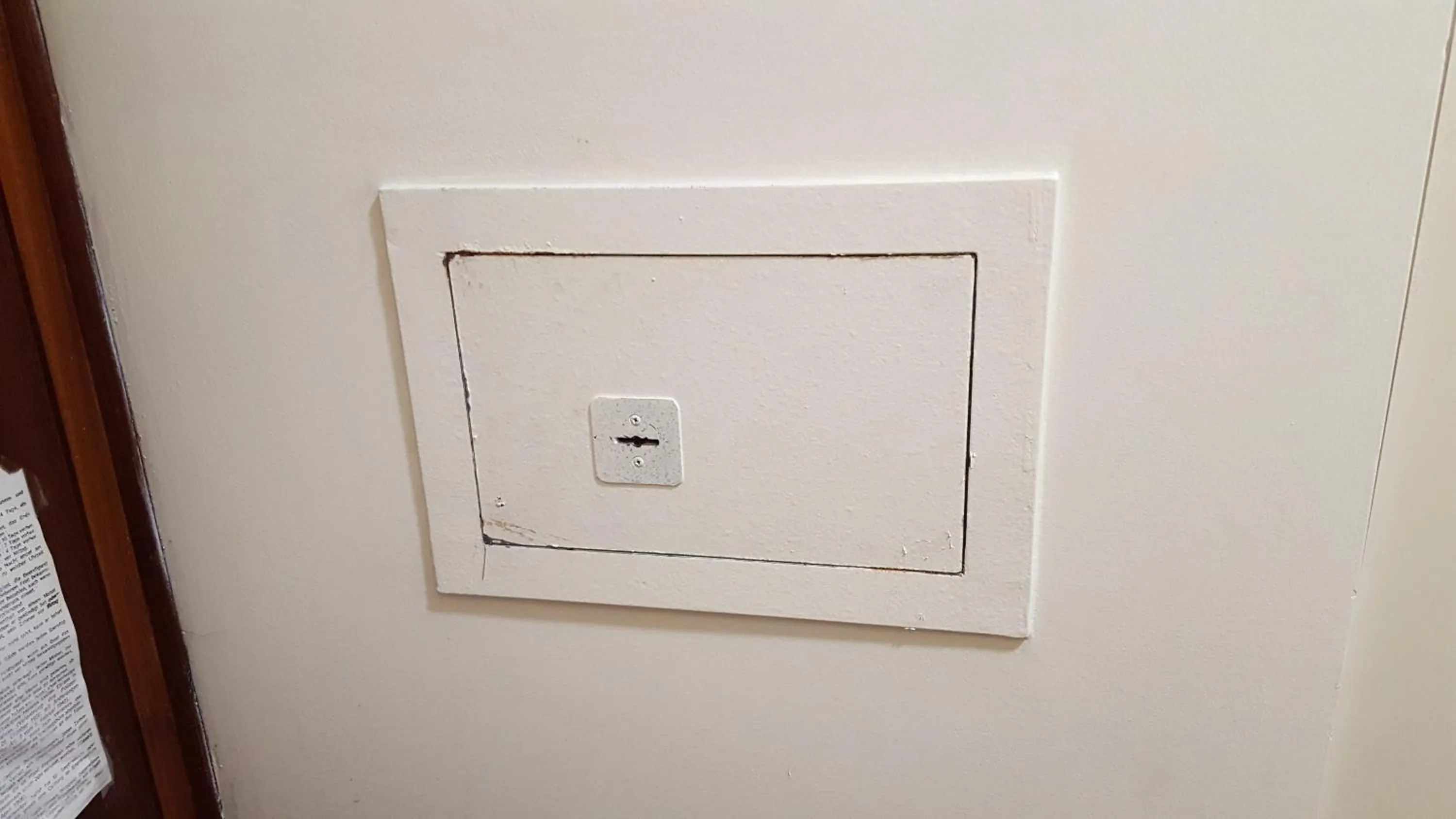 Area and facilities in Hôtel Média