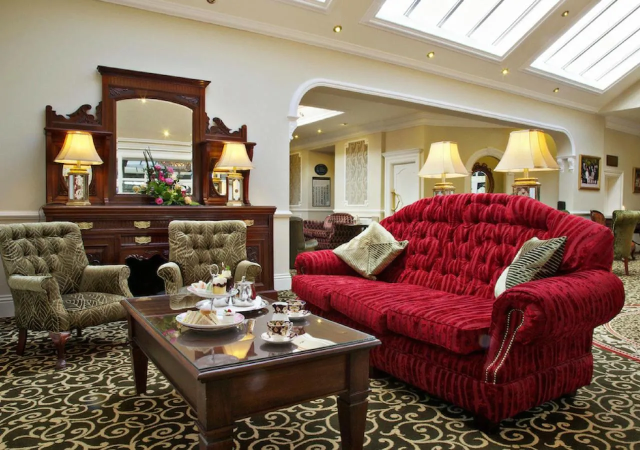 Lounge or bar in Fitzgeralds Woodlands House Hotel