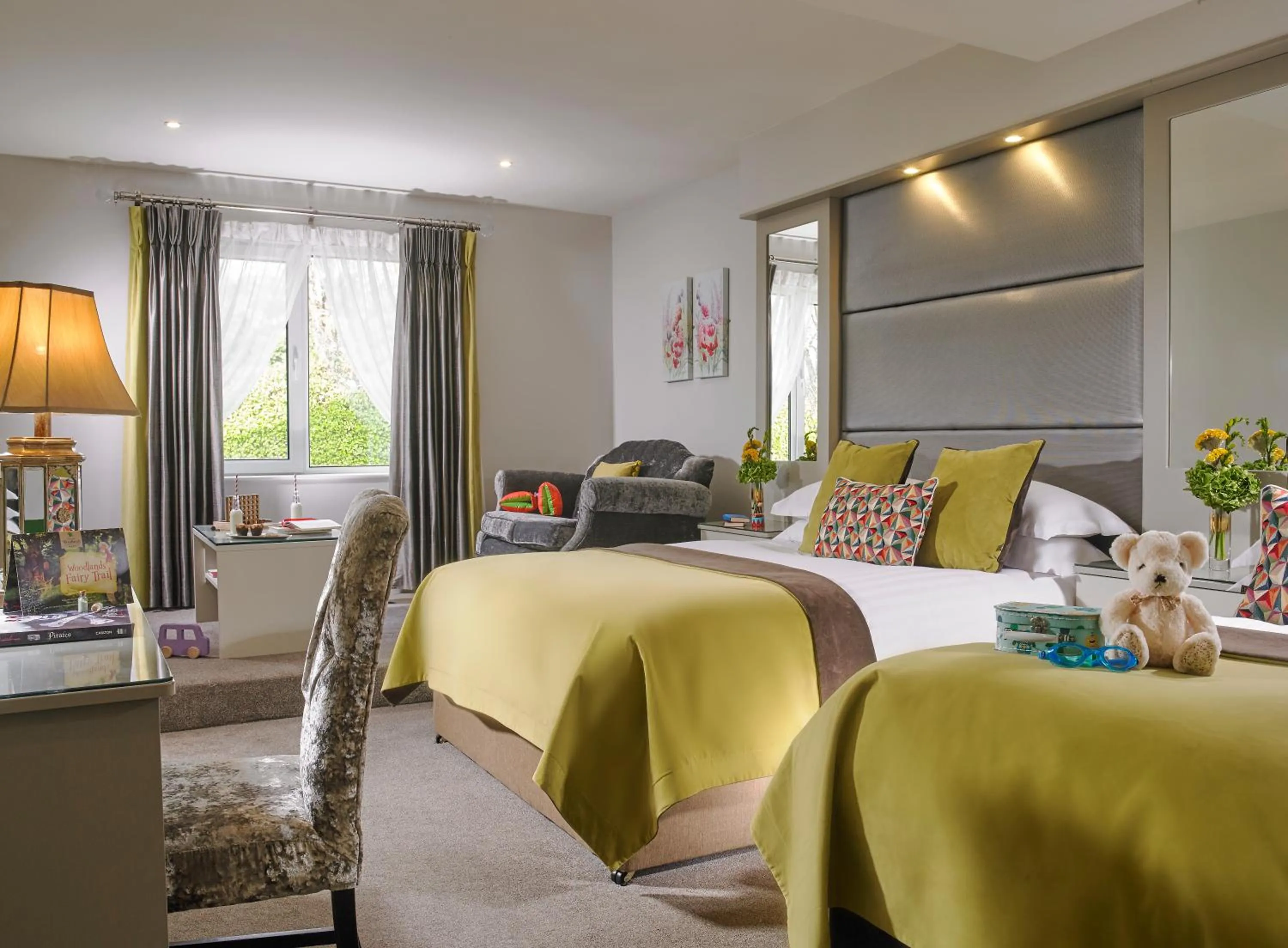 Bedroom, Bed in Fitzgeralds Woodlands House Hotel