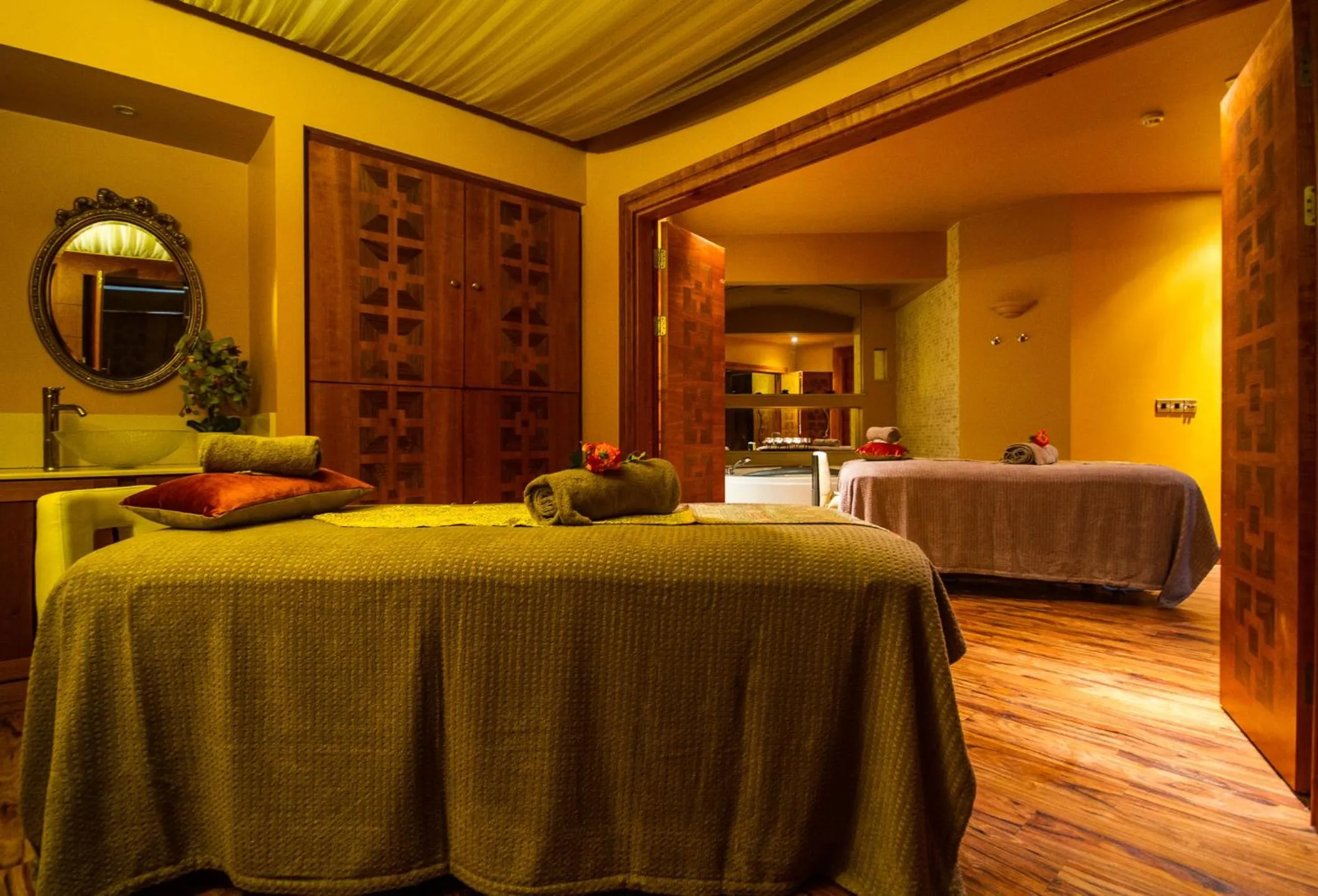 Massage, Bed in Fitzgeralds Woodlands House Hotel