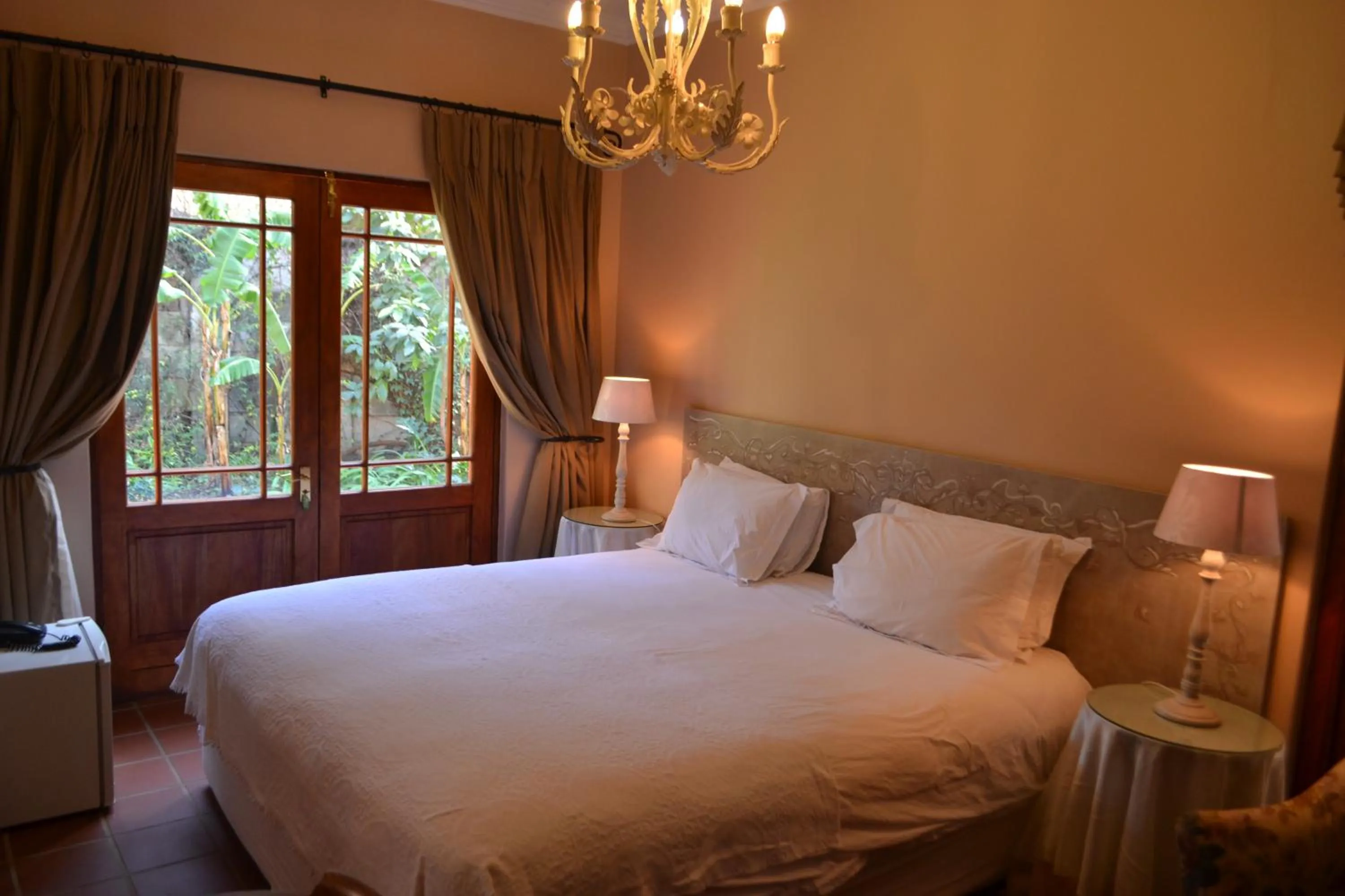 Bedroom, Bed in Foxwood House Boutique Hotel