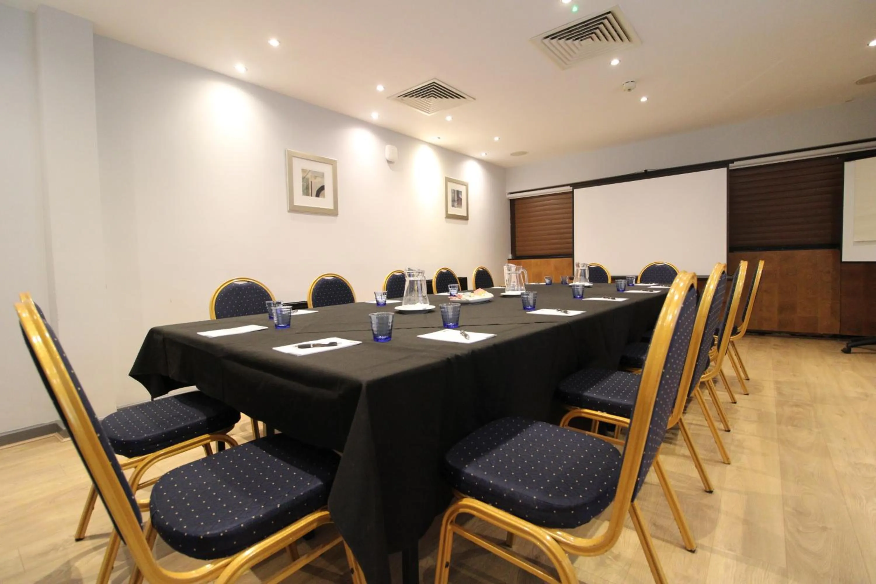 Meeting/conference room in The Stuart Hotel, Sure Hotel Collection by Best Western