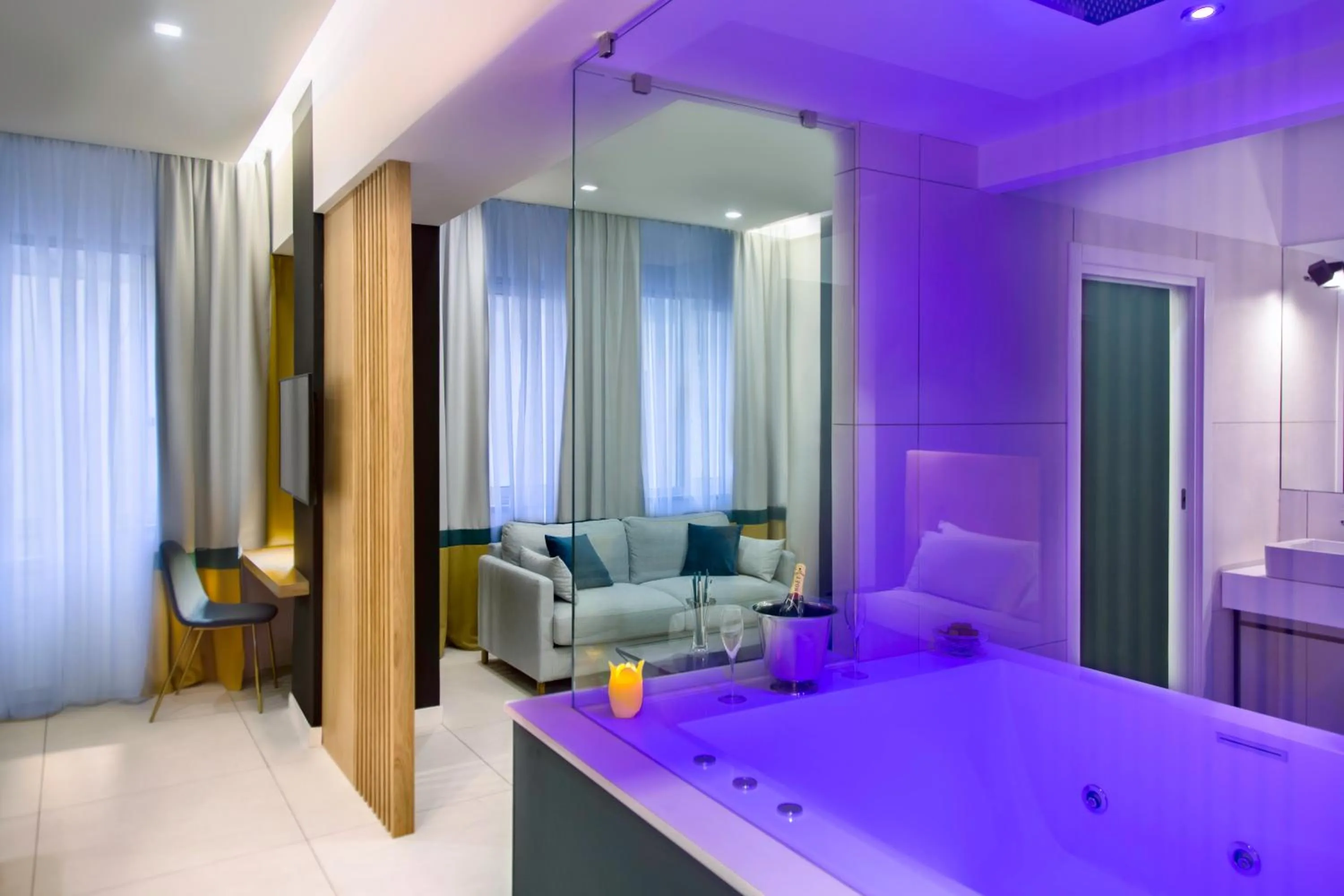 Photo of the whole room in Carten