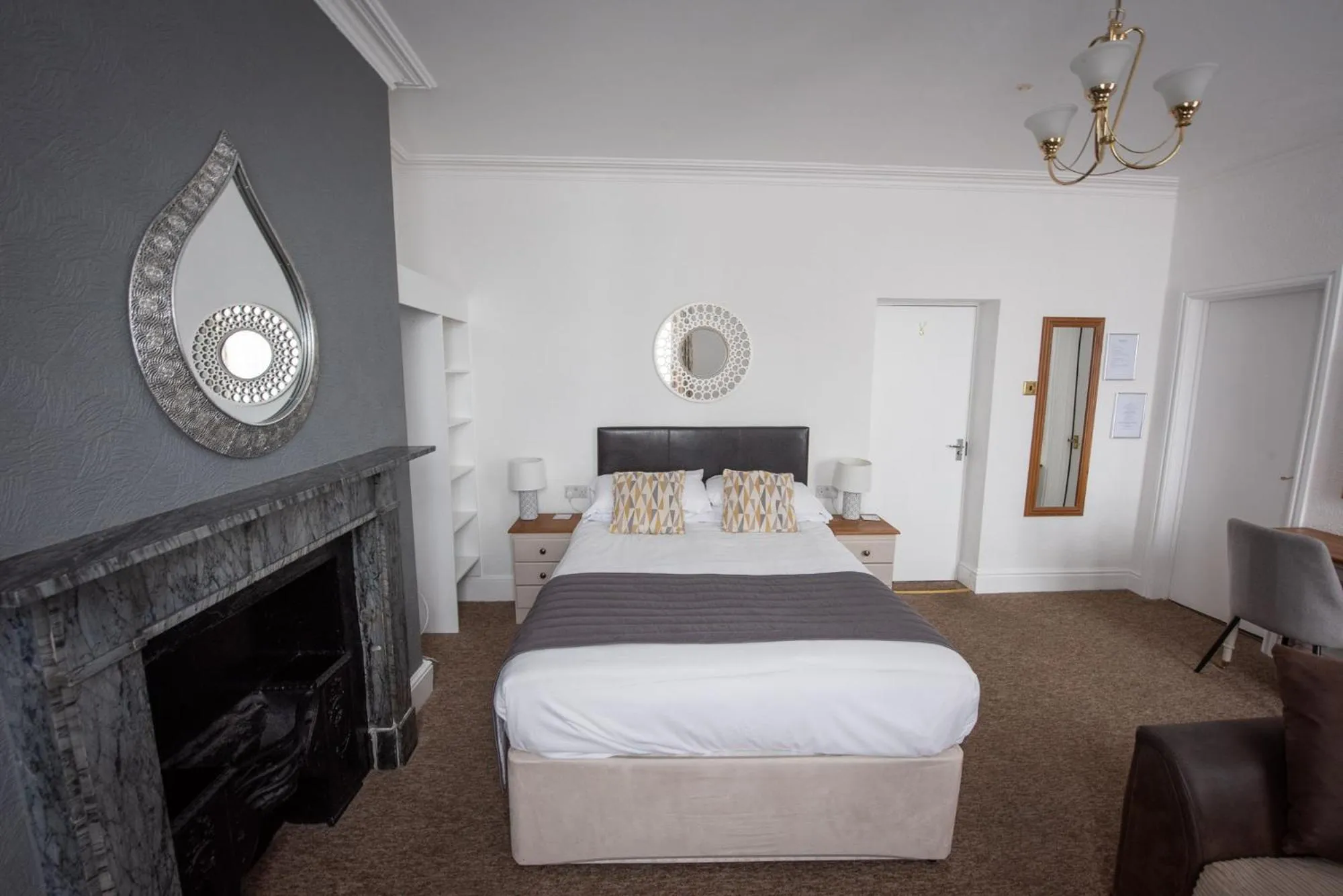 Bed in Abbots Mead Hotel