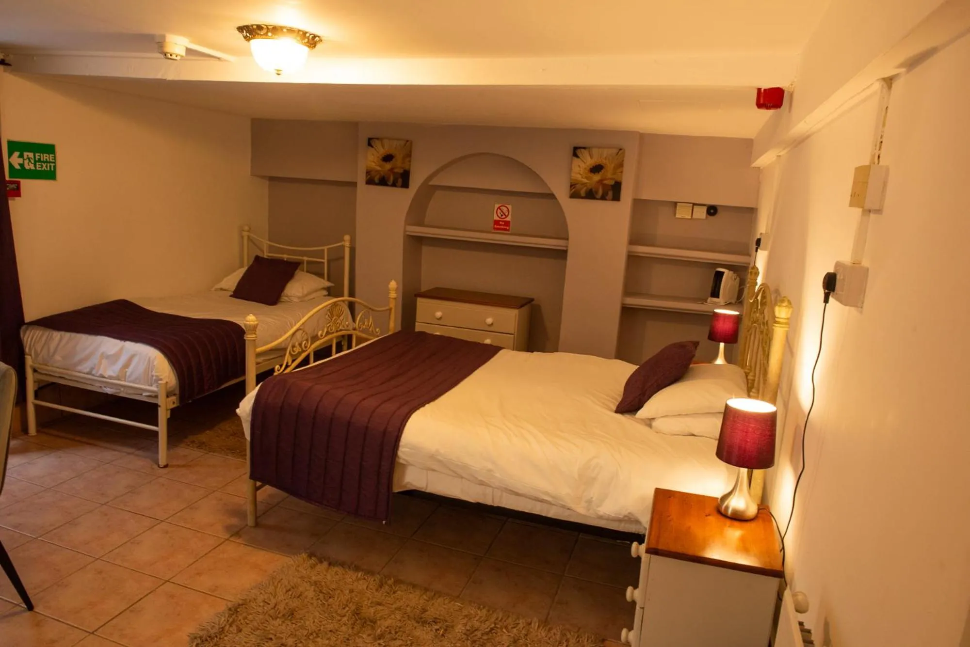 Bed in Abbots Mead Hotel