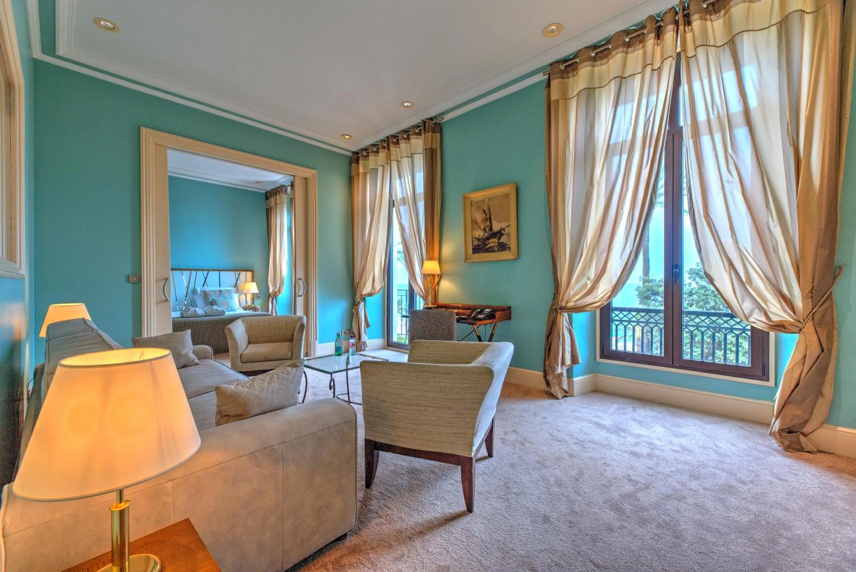 Shower in Westminster Hotel & Spa Nice