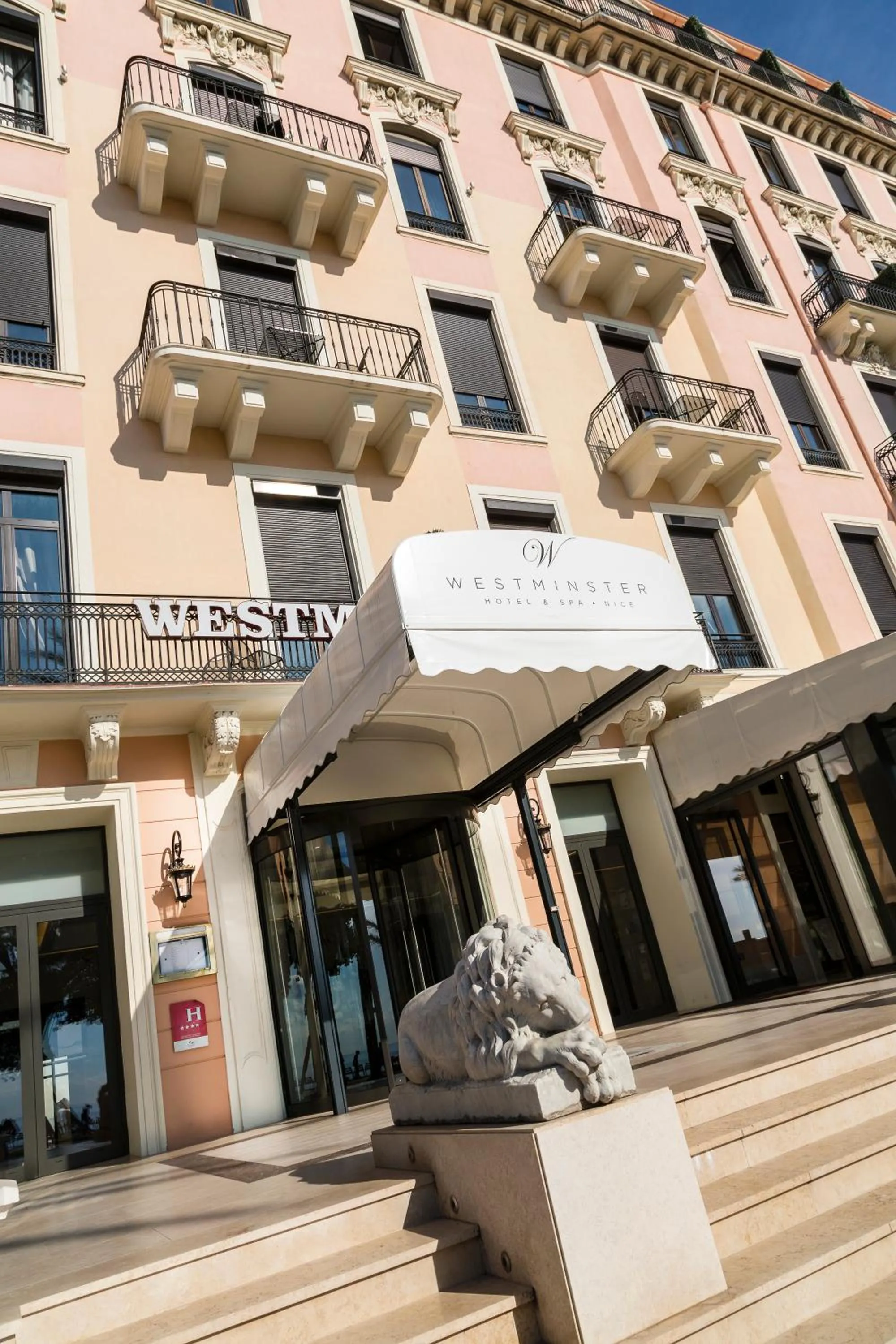 Facade/entrance in Westminster Hotel & Spa Nice
