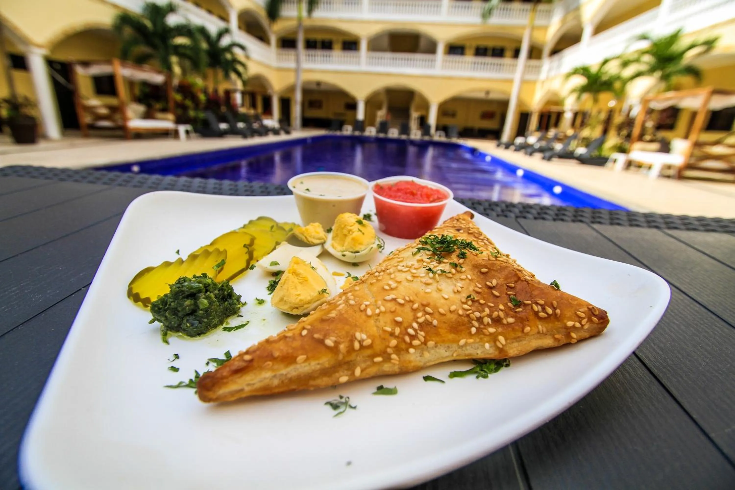 Restaurant/places to eat in We playa Hotel - Adults Only