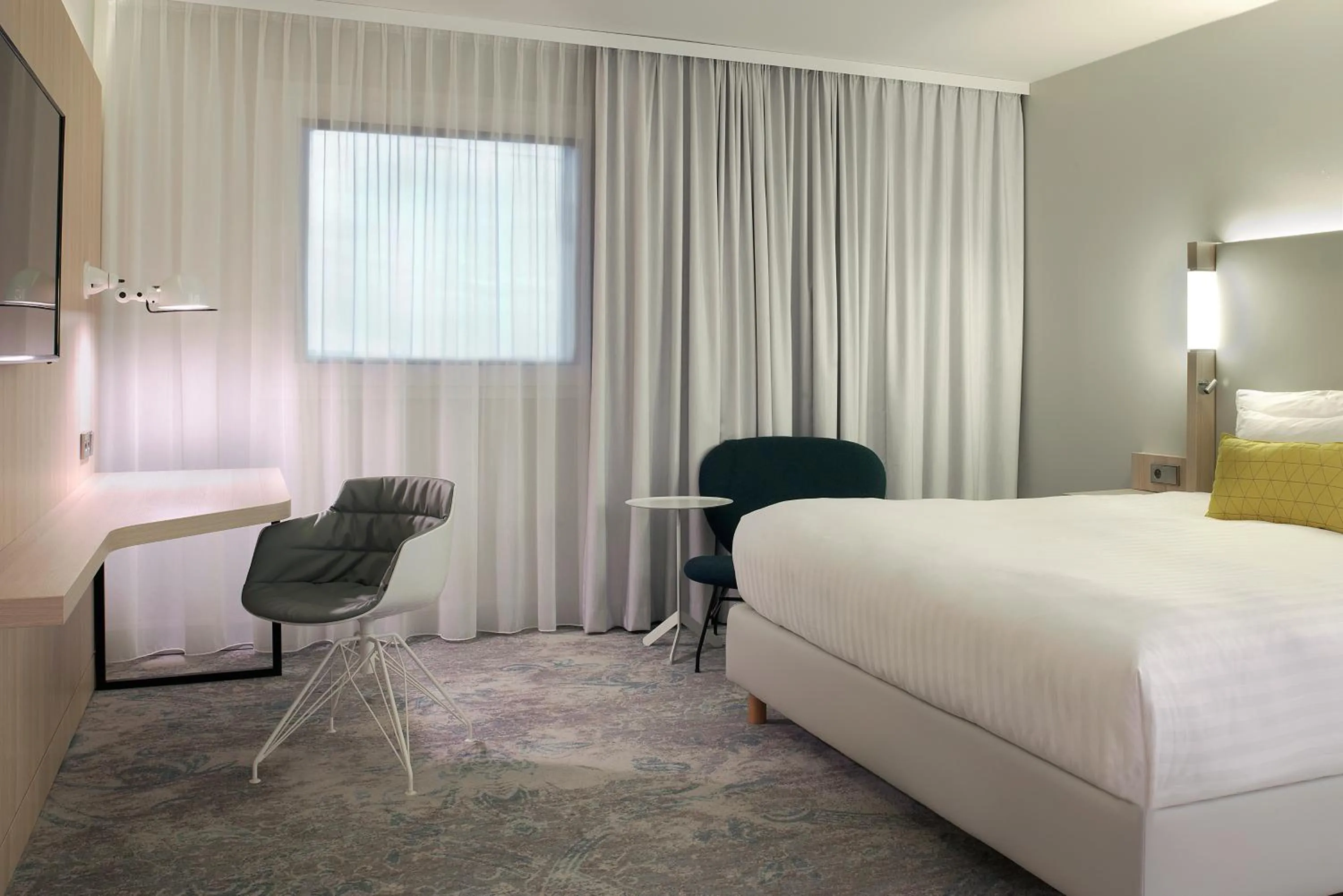 Bed in The Jangle Hotel - Paris - Charles de Gaulle - Airport