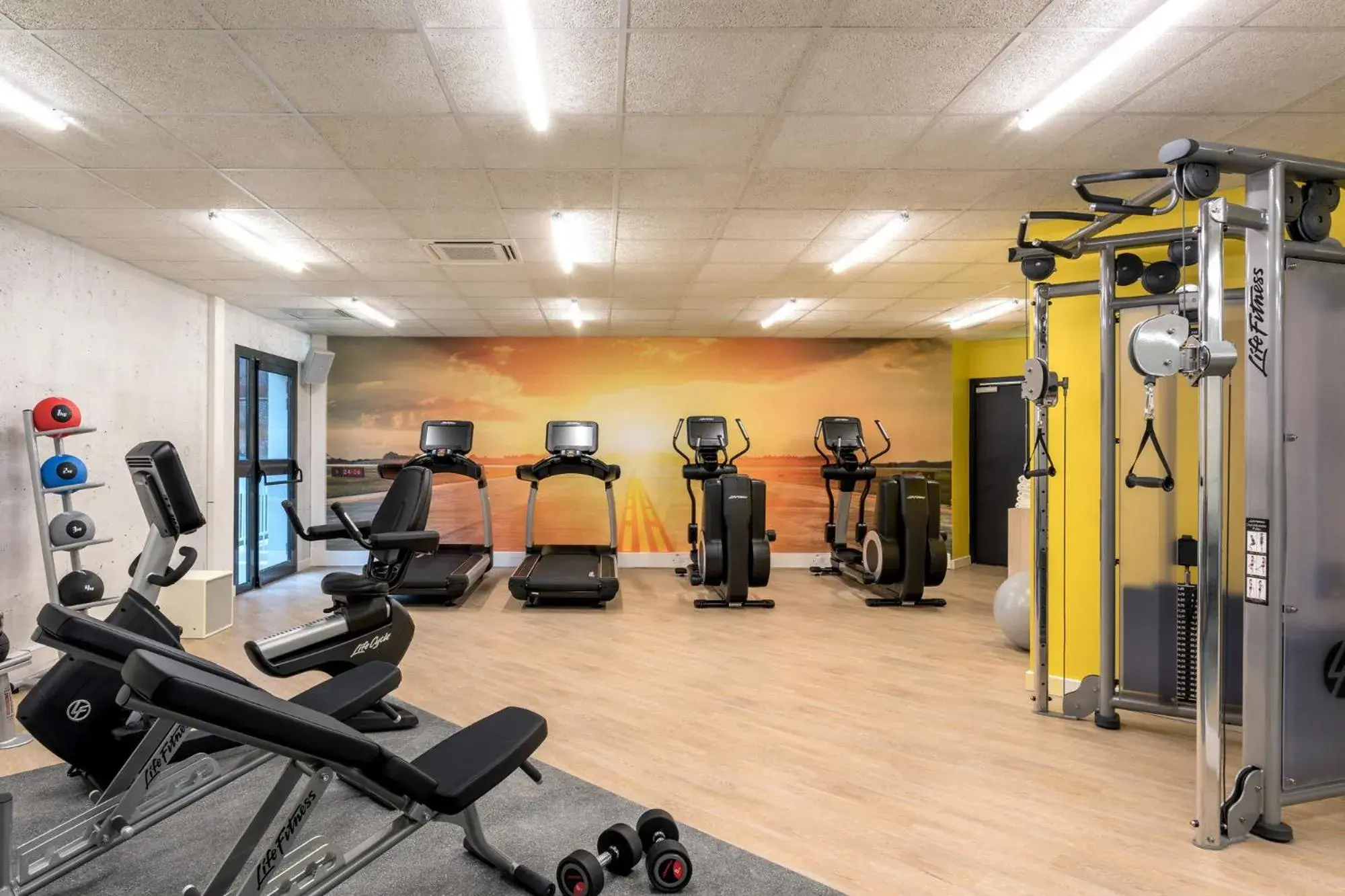 Fitness centre/facilities in The Jangle Hotel - Paris - Charles de Gaulle - Airport Fitness centre/facilities in The Jangle Hotel - Paris - Charles de Gaulle - Airport