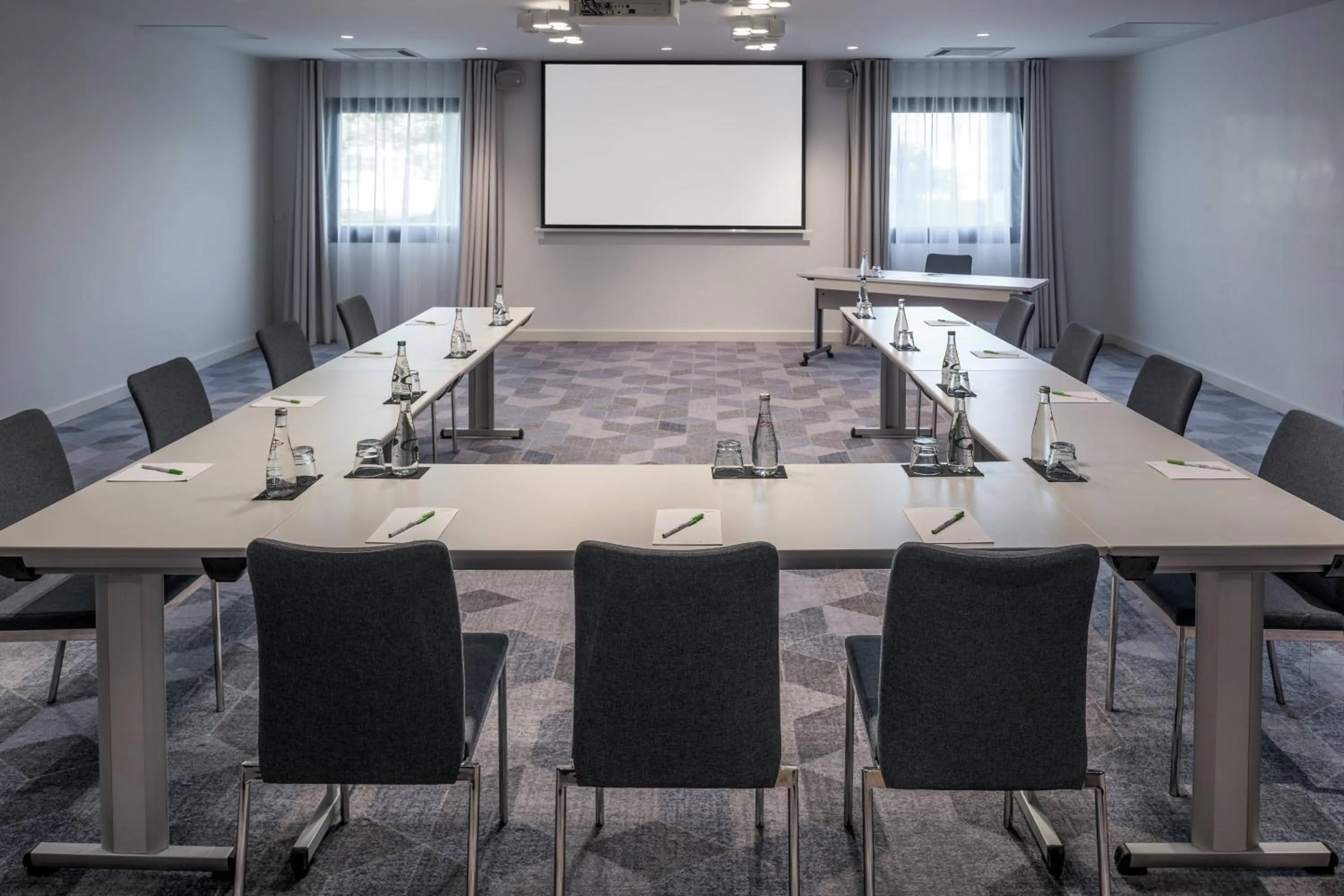 Meeting/conference room in The Jangle Hotel - Paris - Charles de Gaulle - Airport