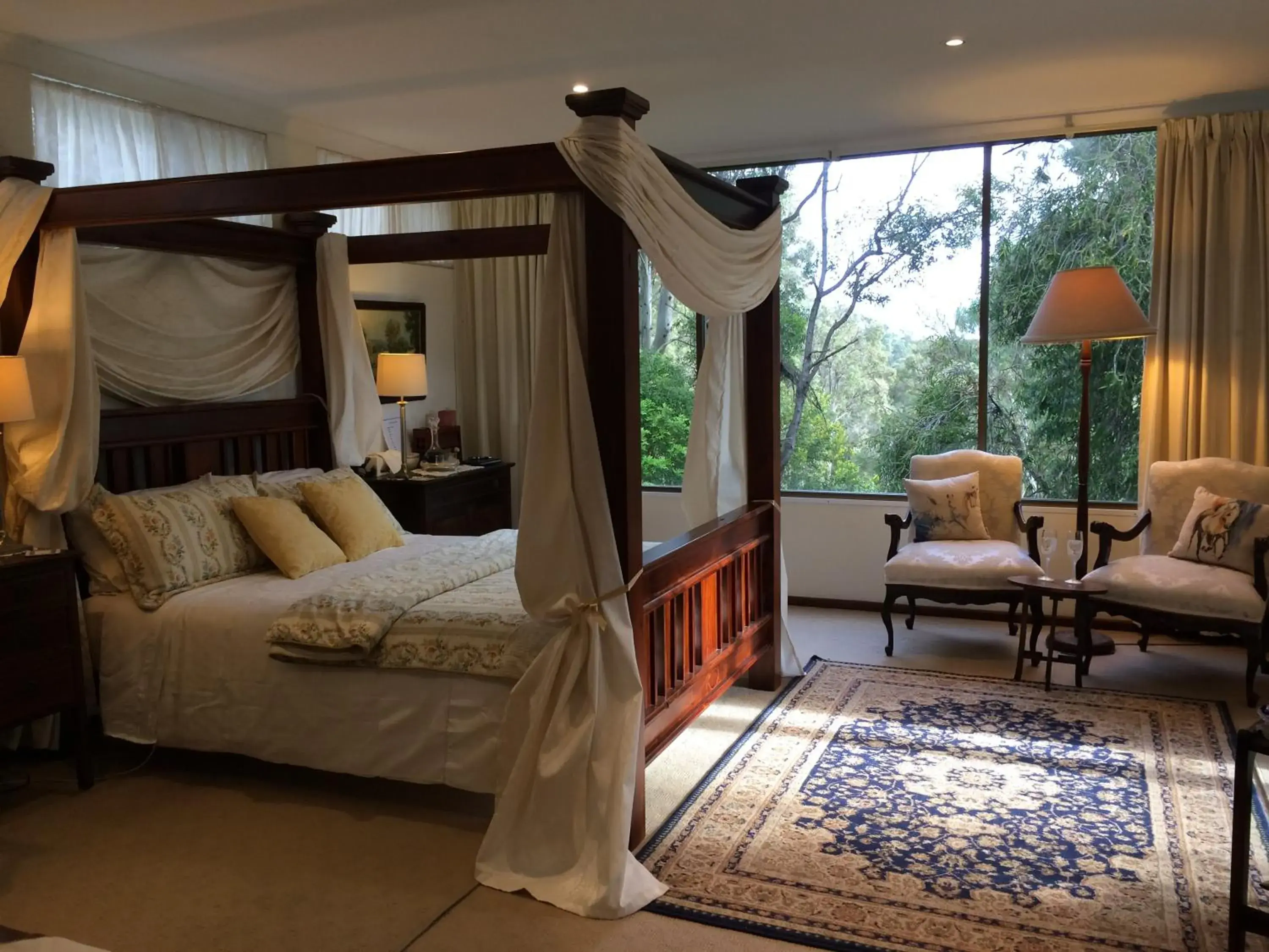 Deluxe Double Room with Balcony in Whispering Pines Bed and Breakfast Deluxe Double Room with Balcony in Whispering Pines Bed and Breakfast