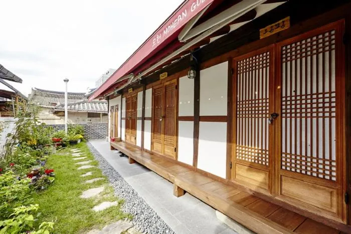 Facade/entrance in Jeonju Nostalgic Home