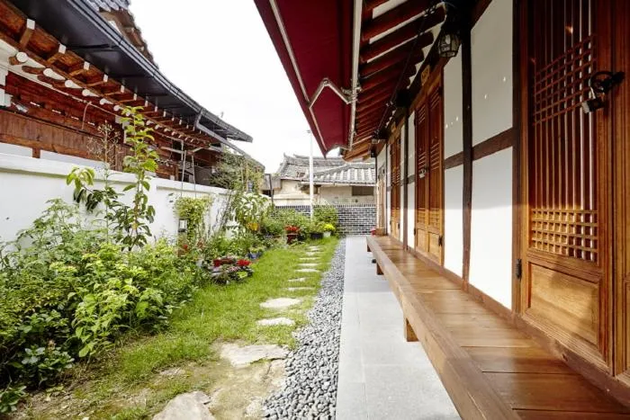 Balcony/Terrace in Jeonju Nostalgic Home