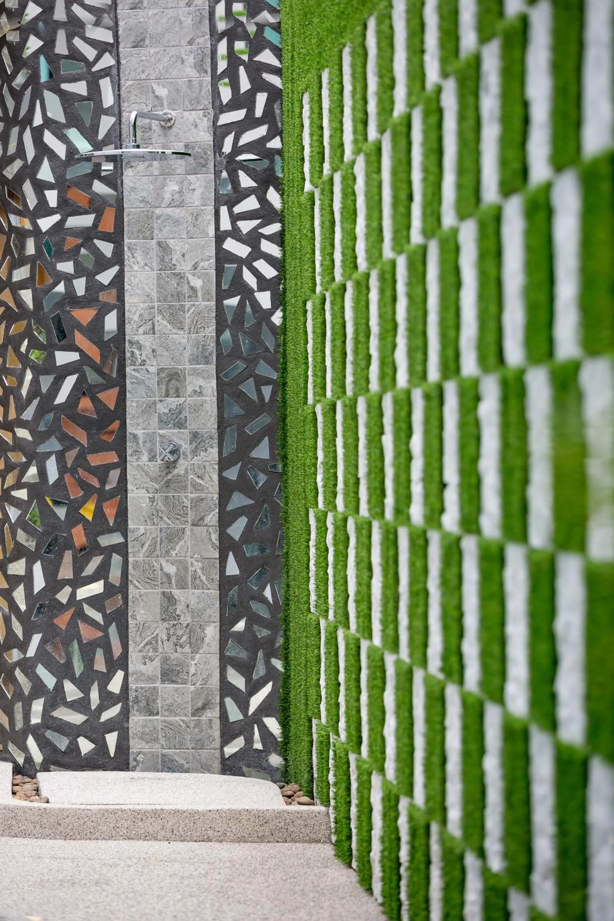 Garden in OneLoft Hotel