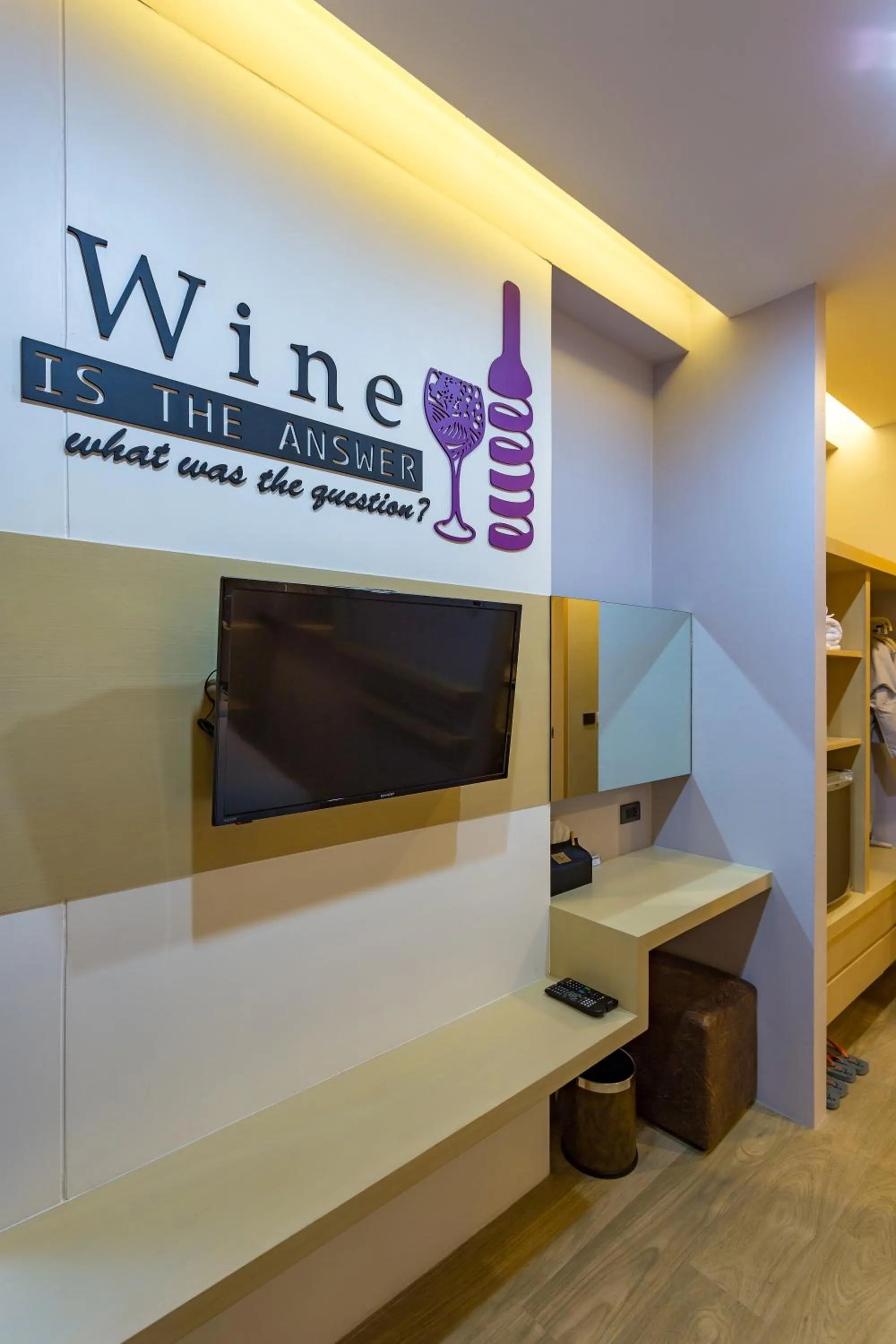 TV and multimedia in OneLoft Hotel