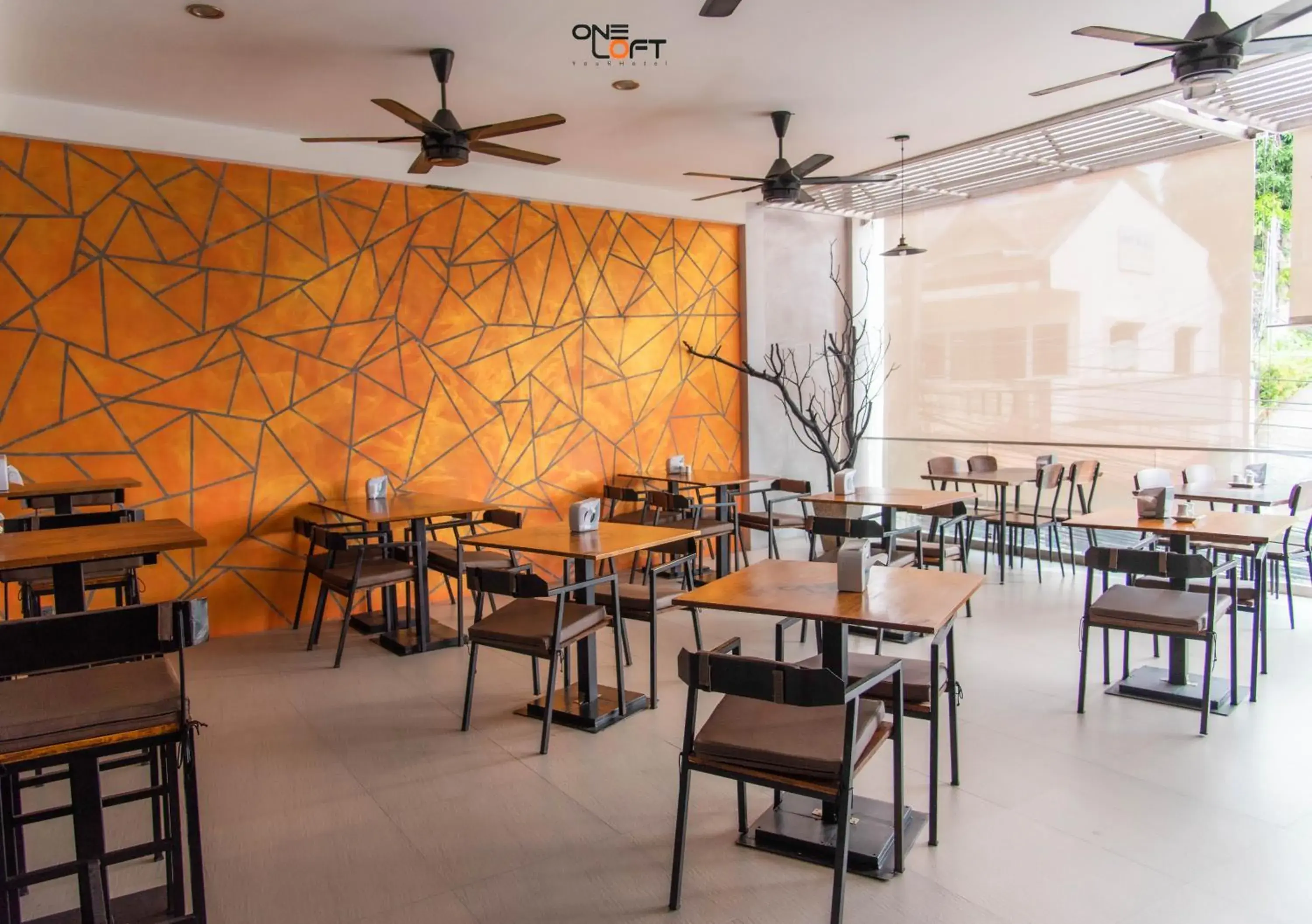 Restaurant/places to eat in OneLoft Hotel Restaurant/places to eat in OneLoft Hotel