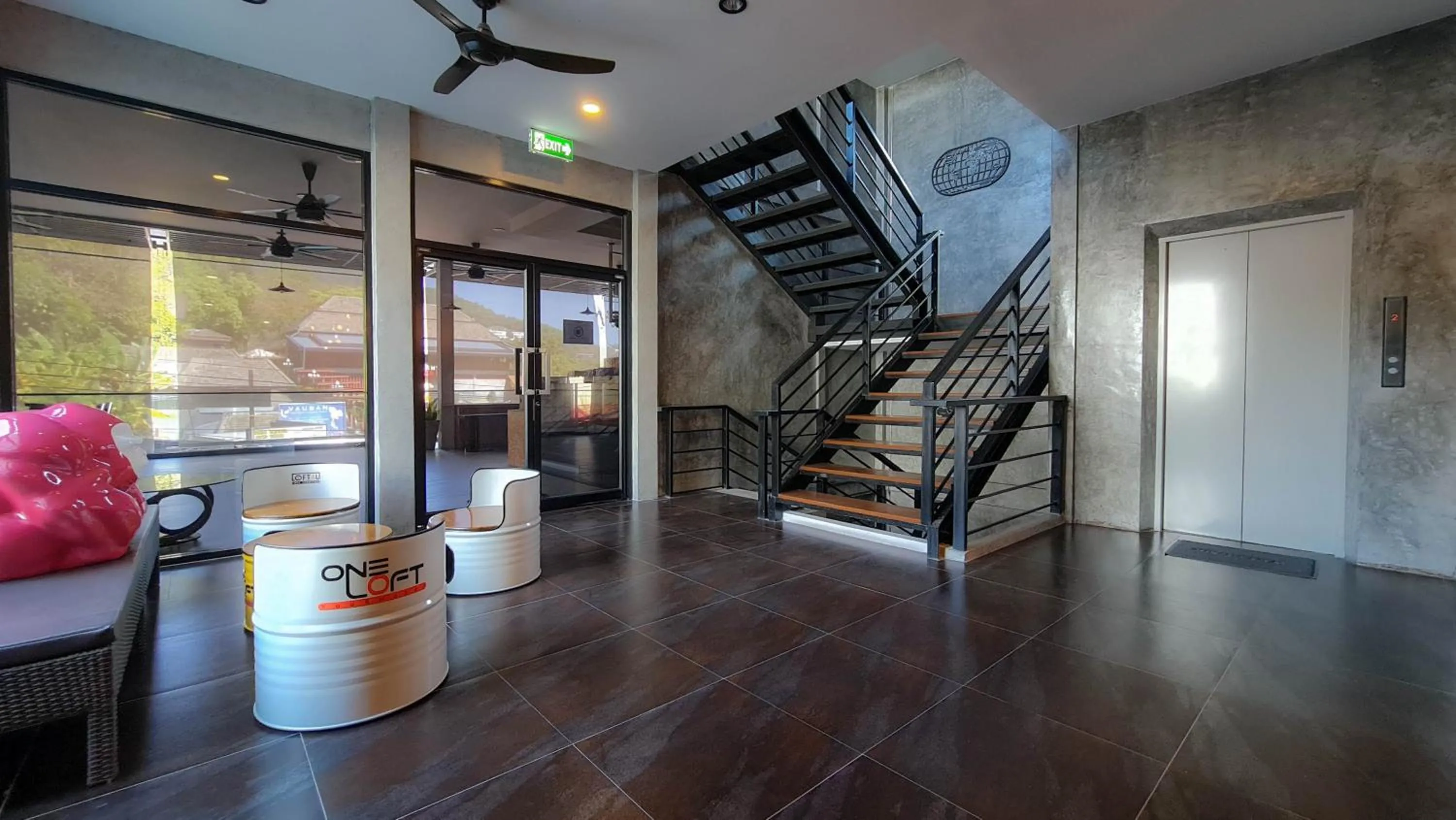 Lobby or reception in OneLoft Hotel