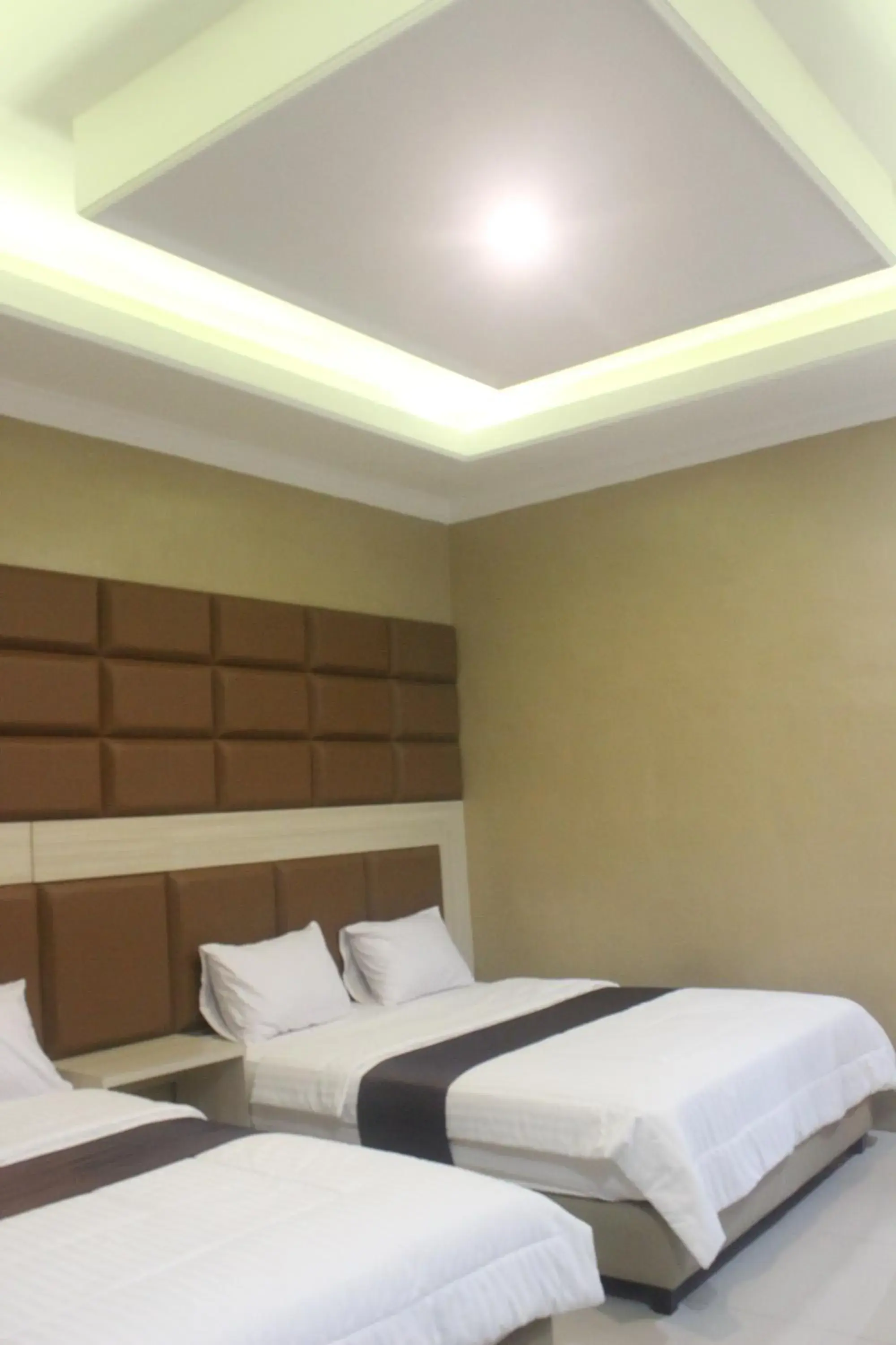 Family Room in Cyka Raya Hotel Family Room in Cyka Raya Hotel