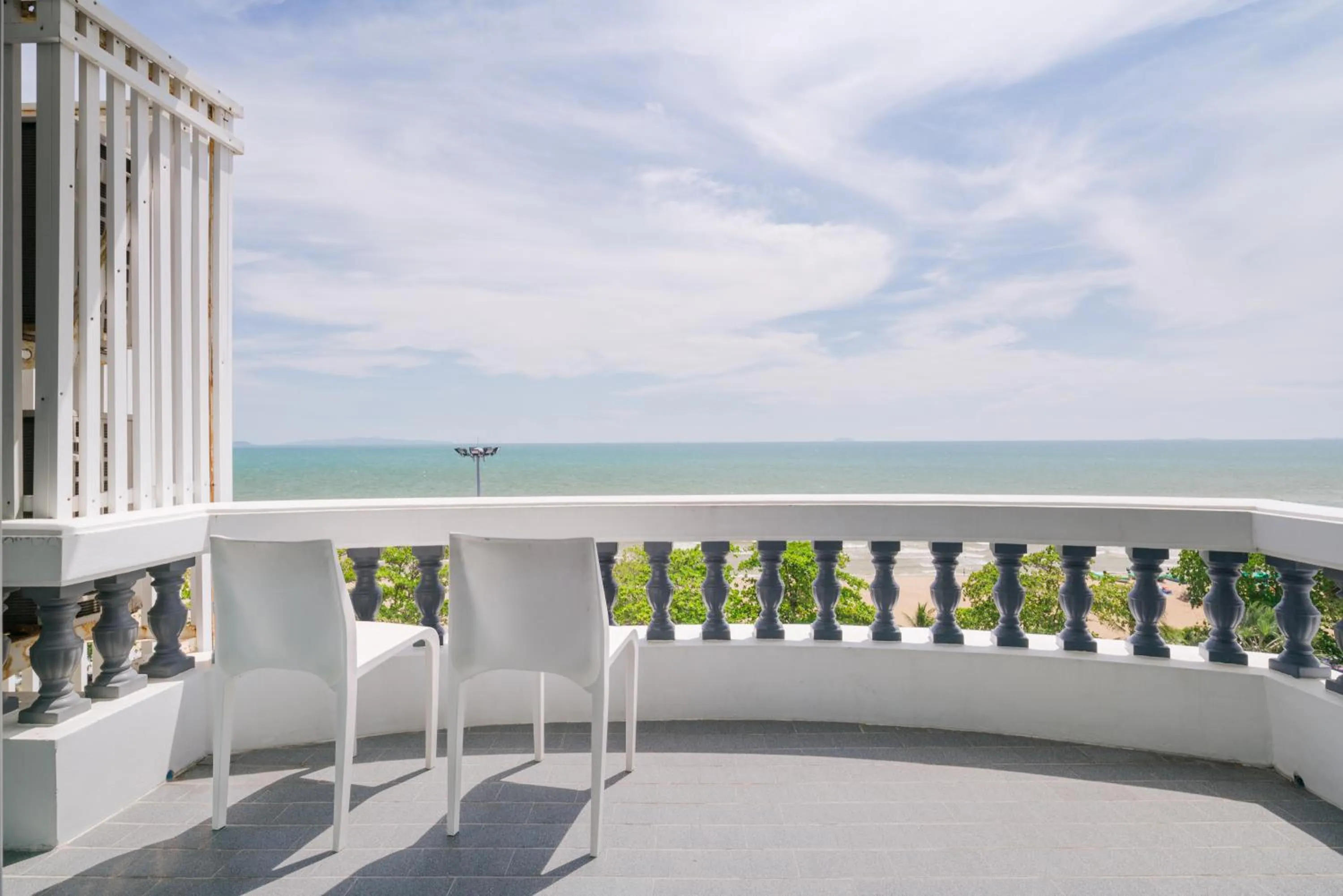 Sea view in Jomtien Hisotel