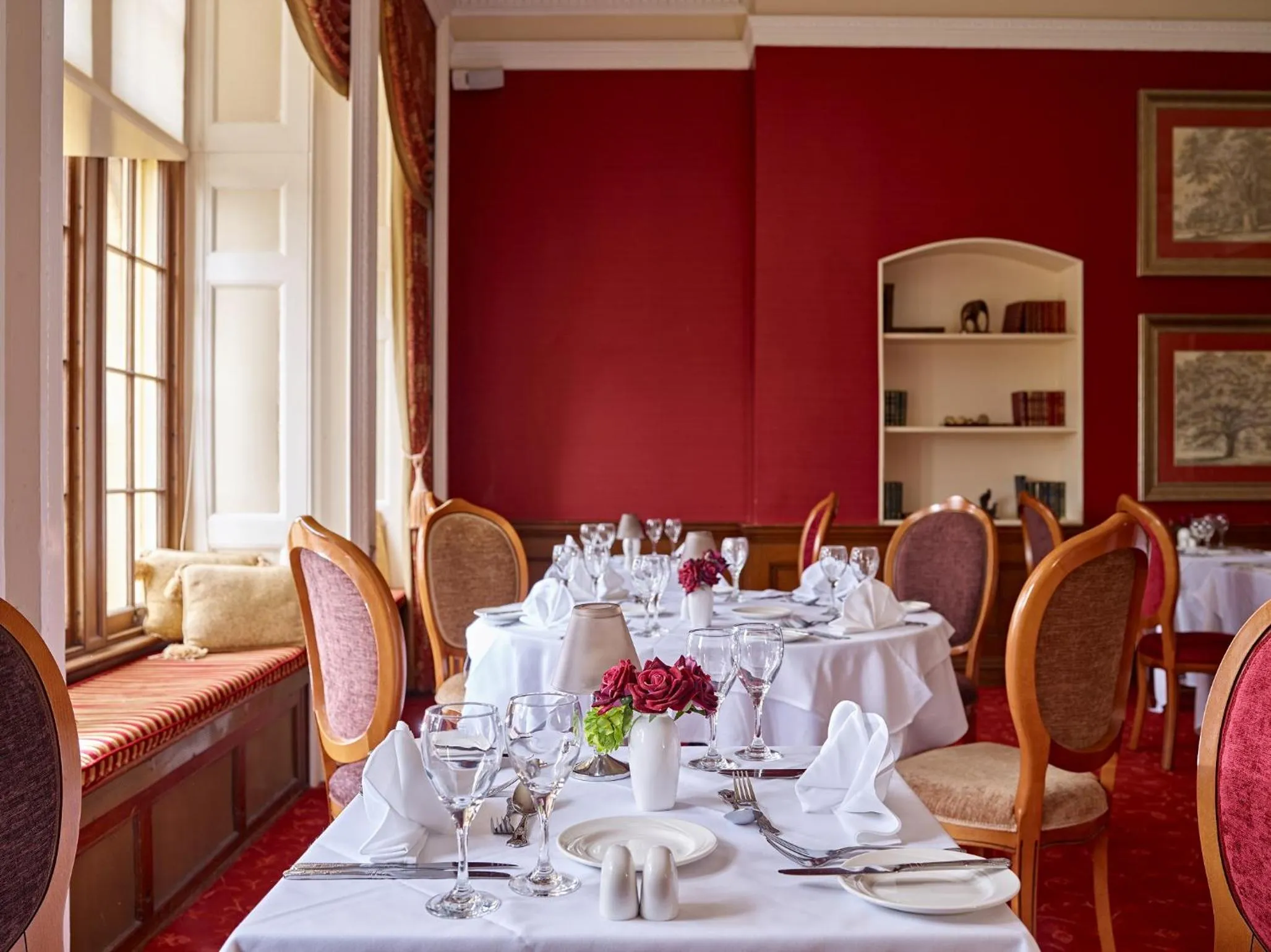 Restaurant/places to eat in Dumbleton Hall Hotel