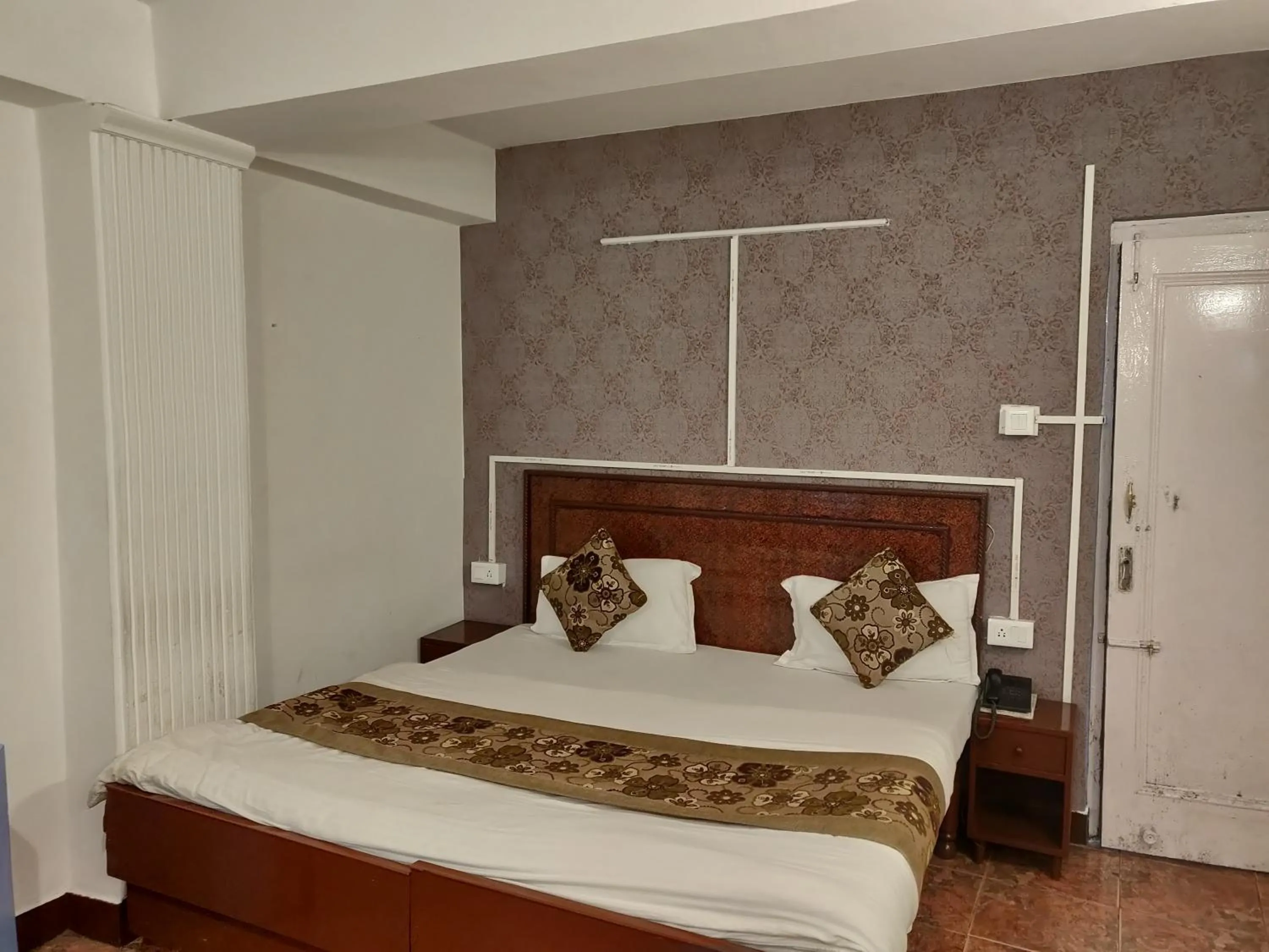 Bedroom, Bed in Hotel Hamers International