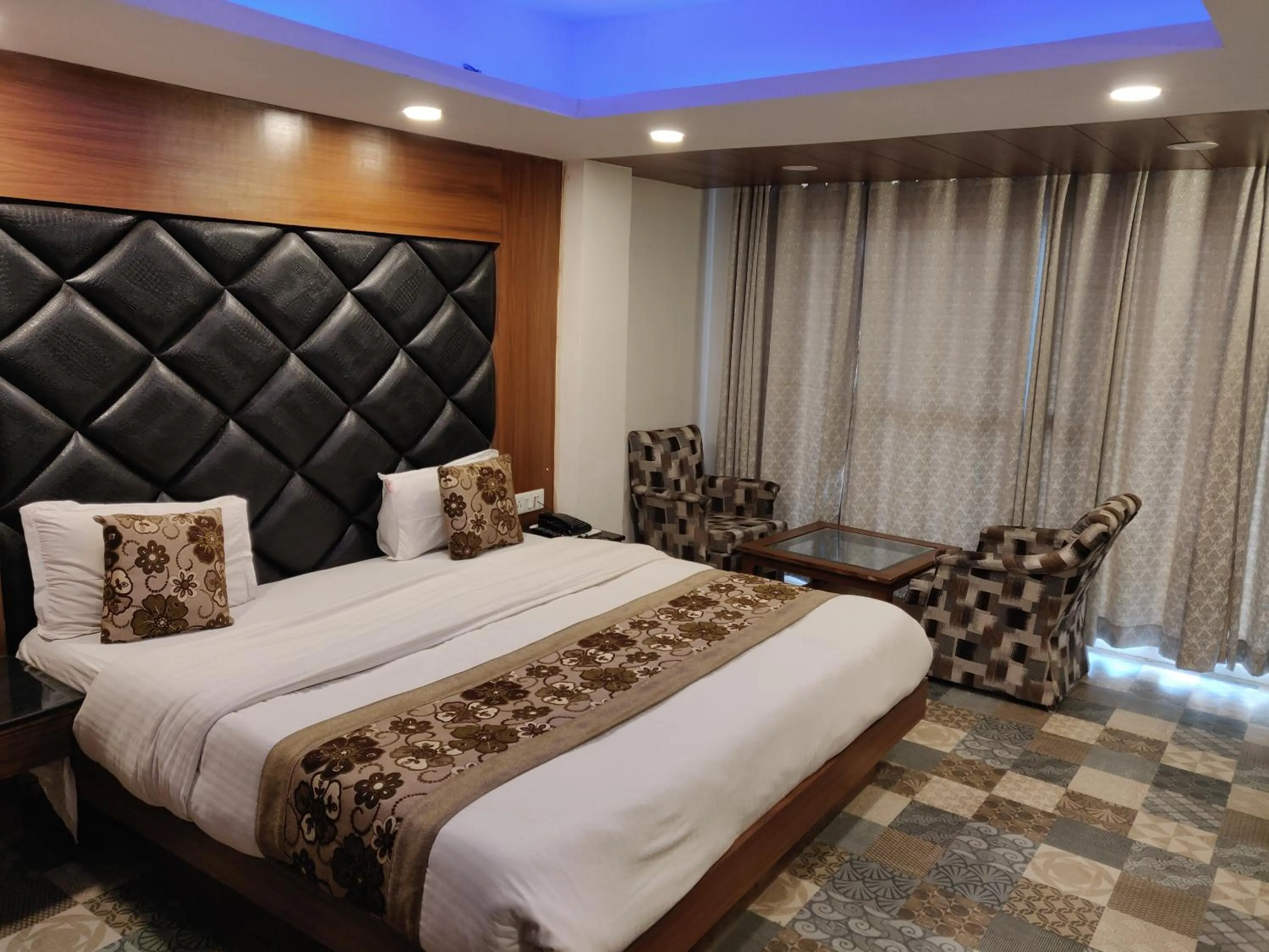 Bedroom, Bed in Hotel Hamers International