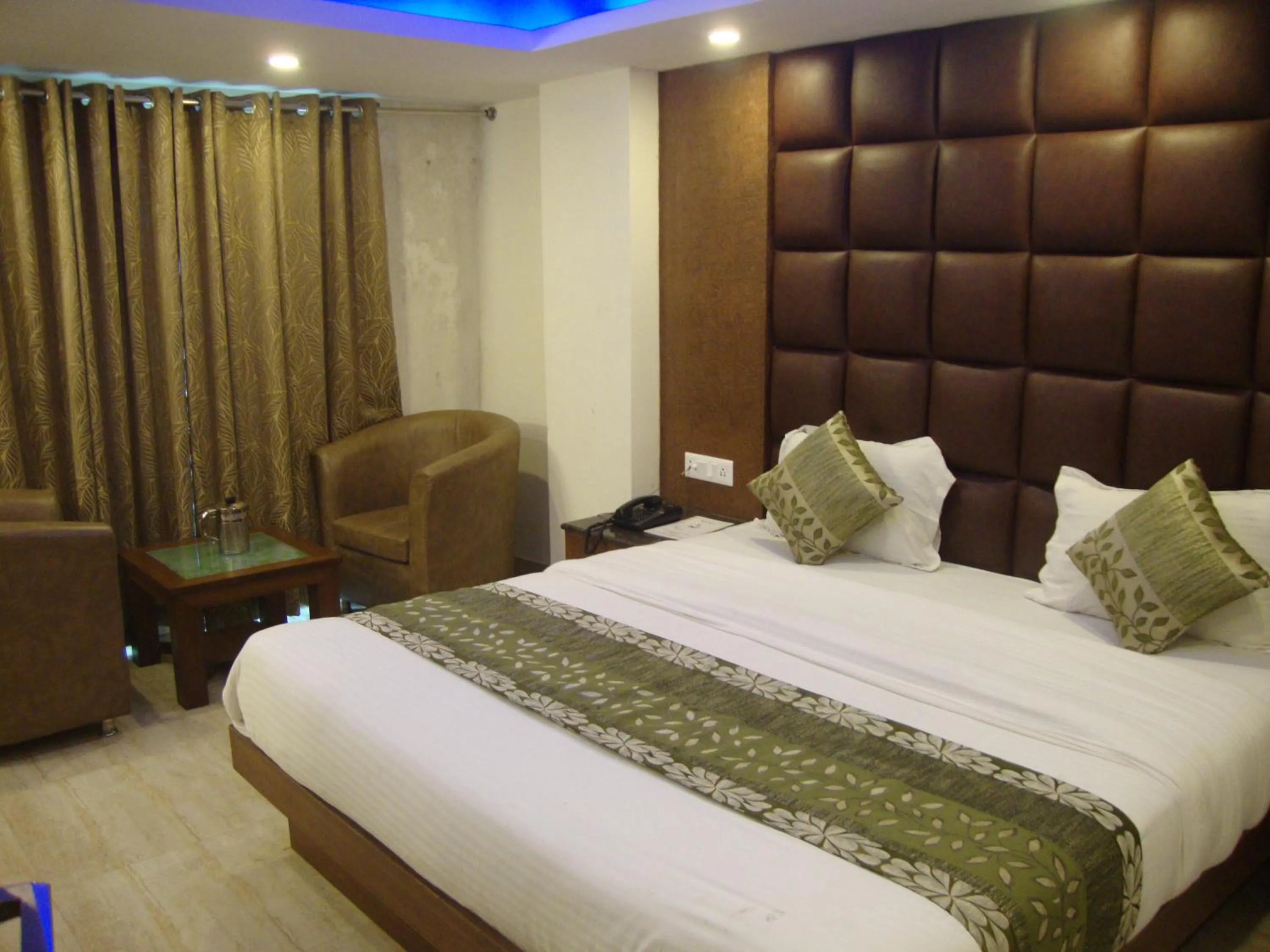 Bed in Hotel Hamers International