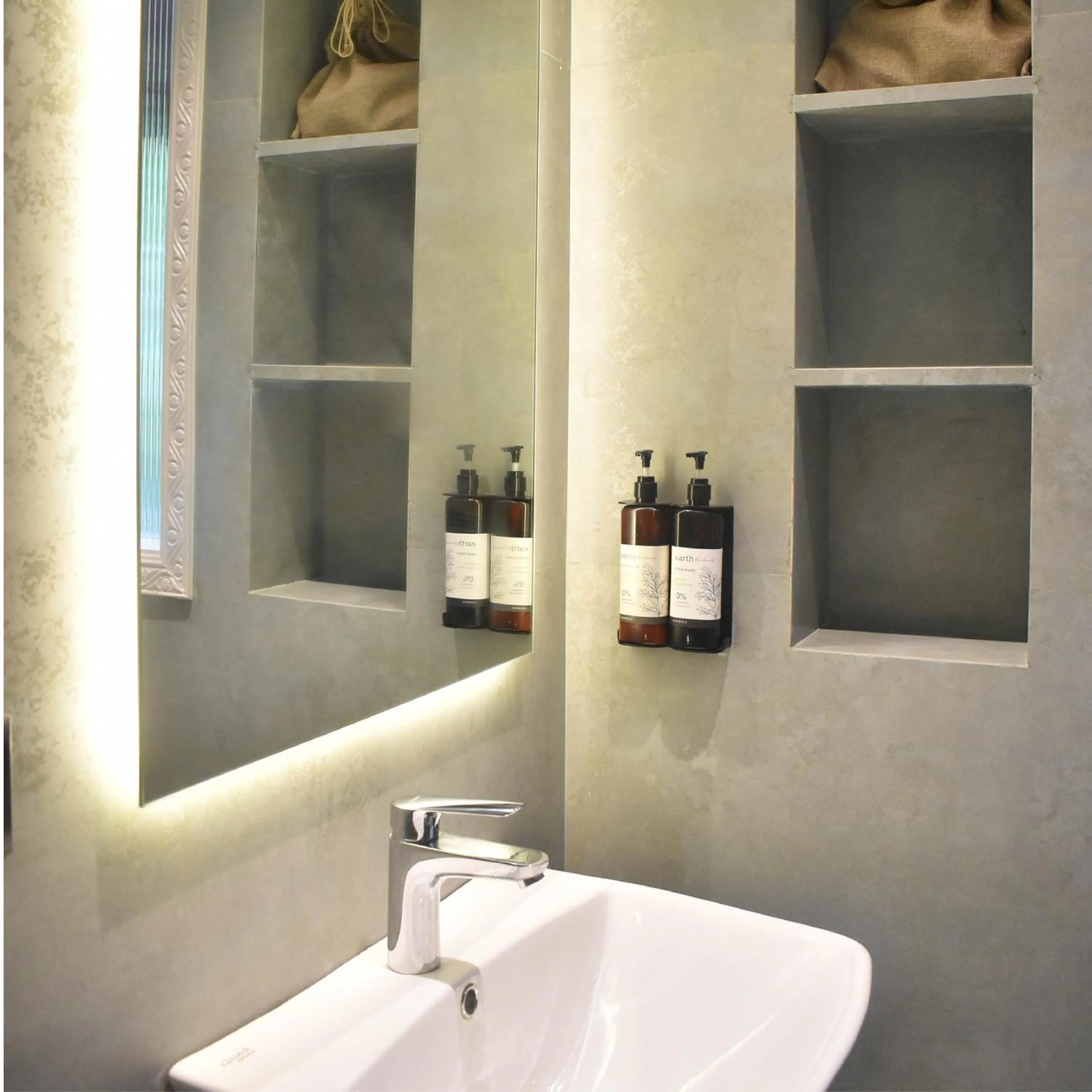 Bathroom in Karma Chalets