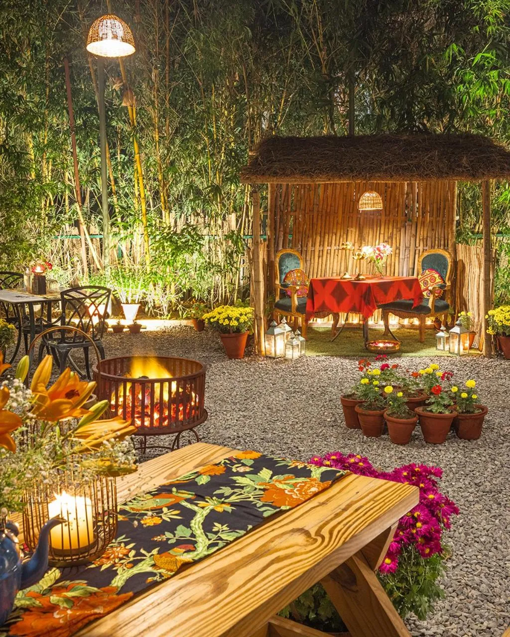 Restaurant/places to eat in Karma Chalets