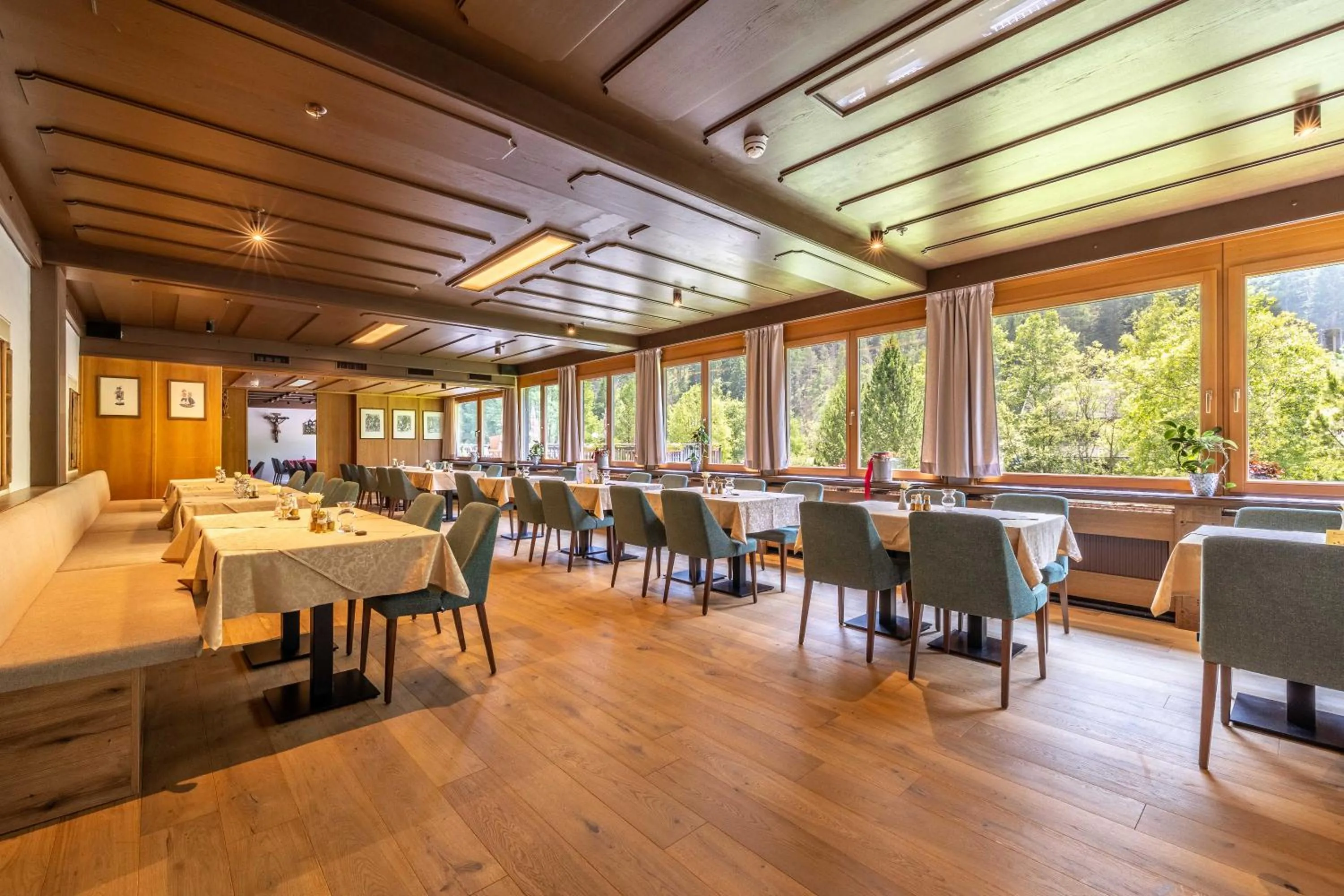 Restaurant/places to eat in Hotel Kärntnerhof by keyone