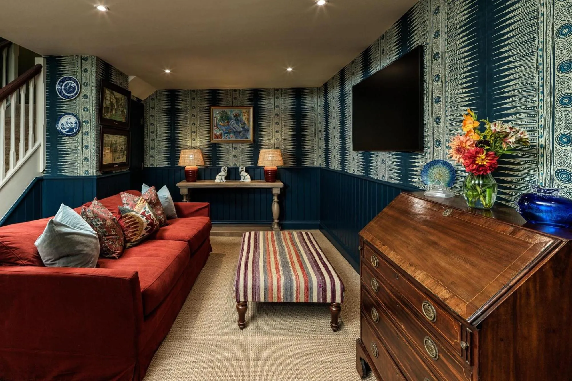 Living room in Old Bell Hotel