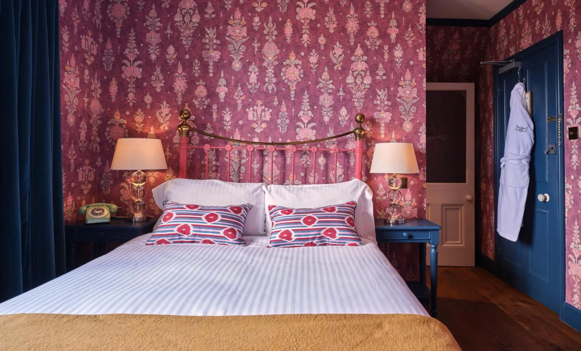 Bed in Old Bell Hotel