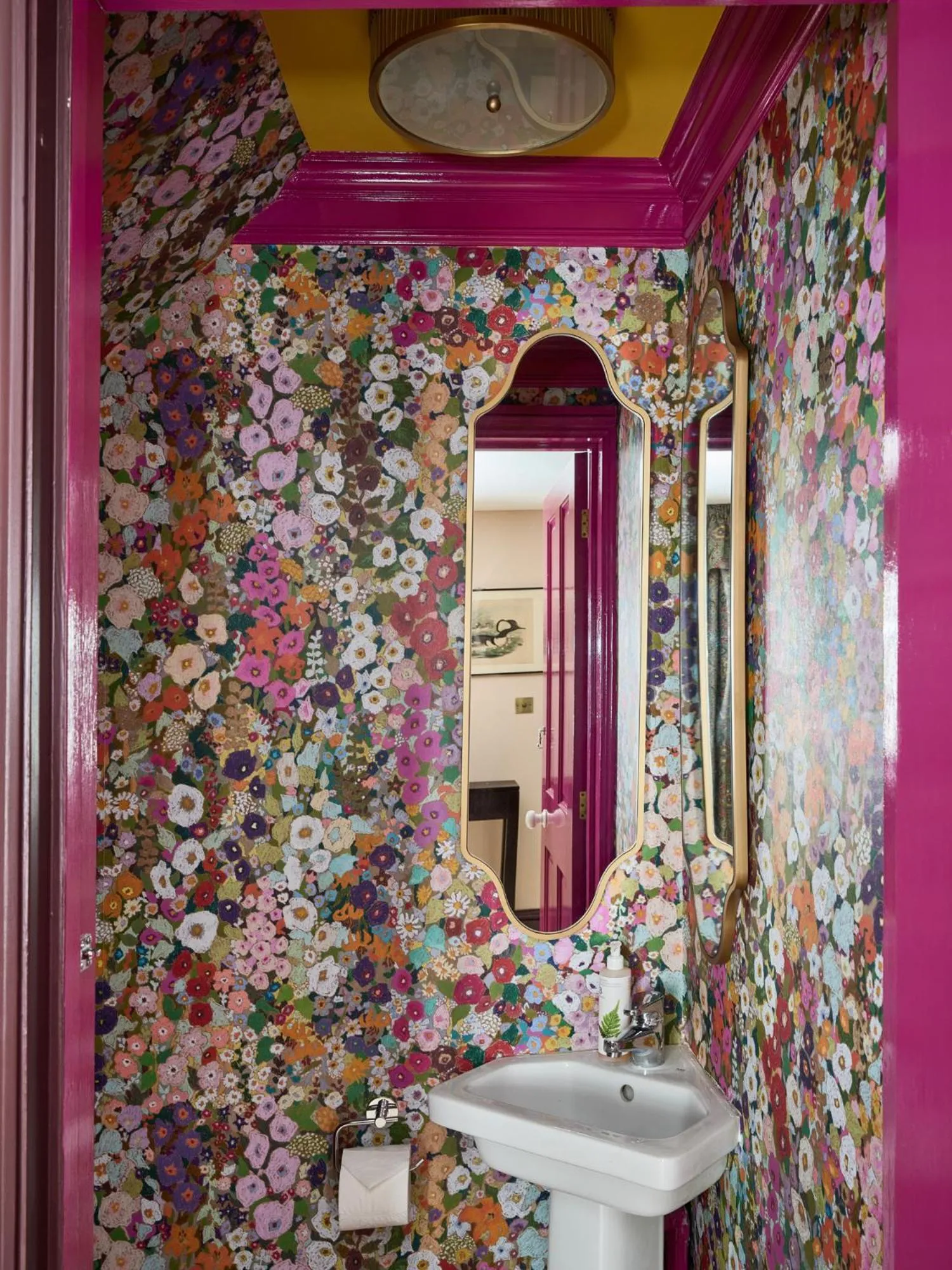 Bathroom in Old Bell Hotel